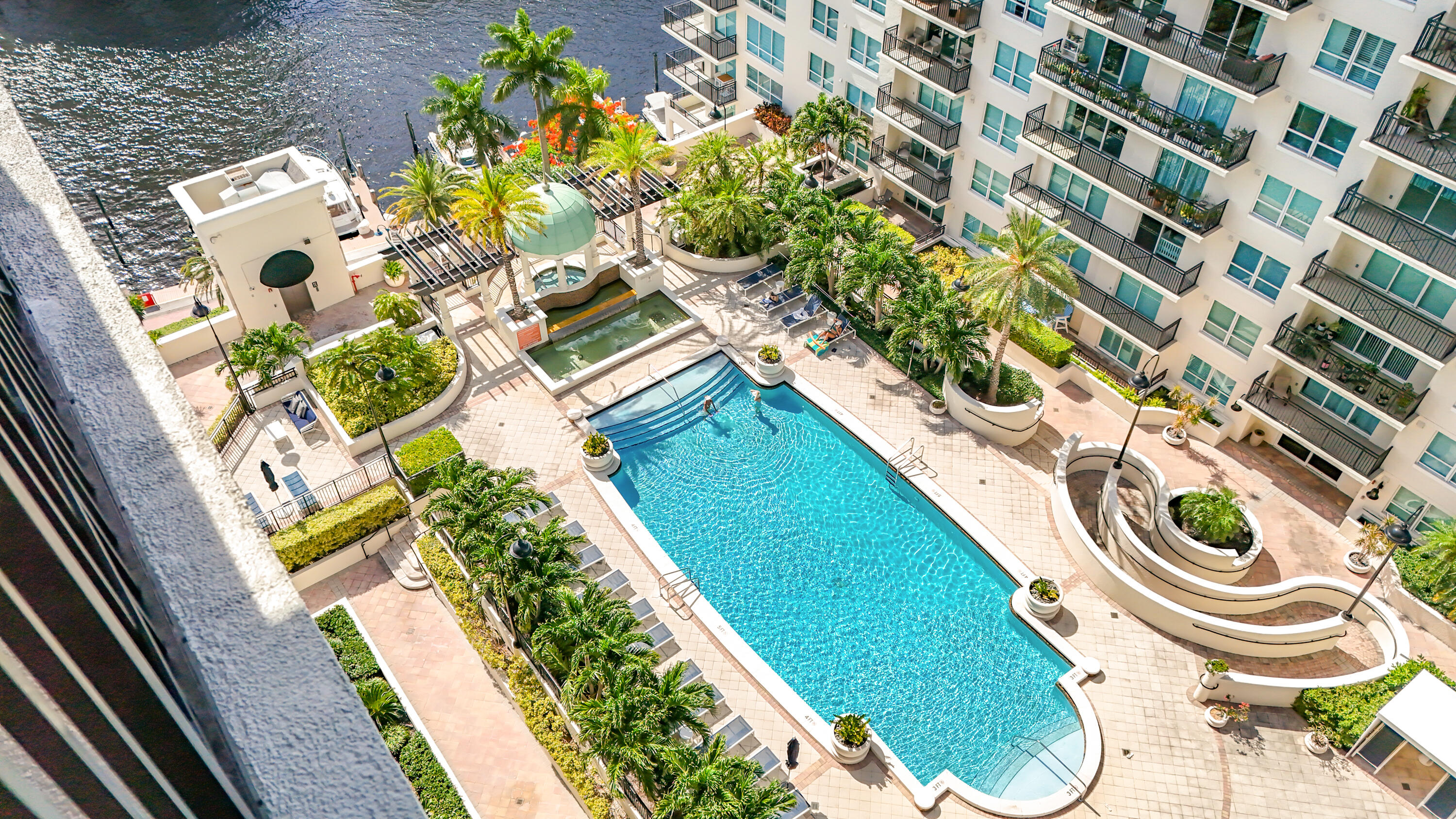 SYMPHONY NORTH CONDO - Residential Lease