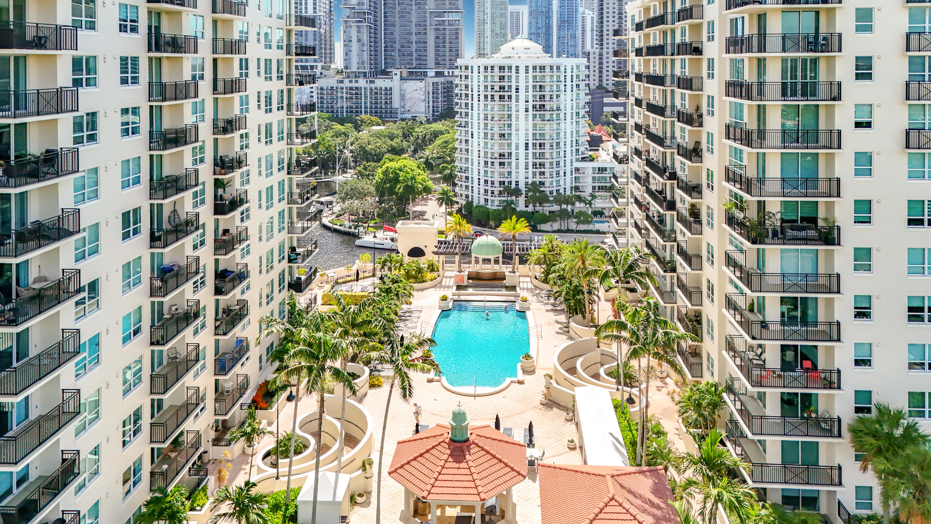 SYMPHONY NORTH CONDO - Residential Lease