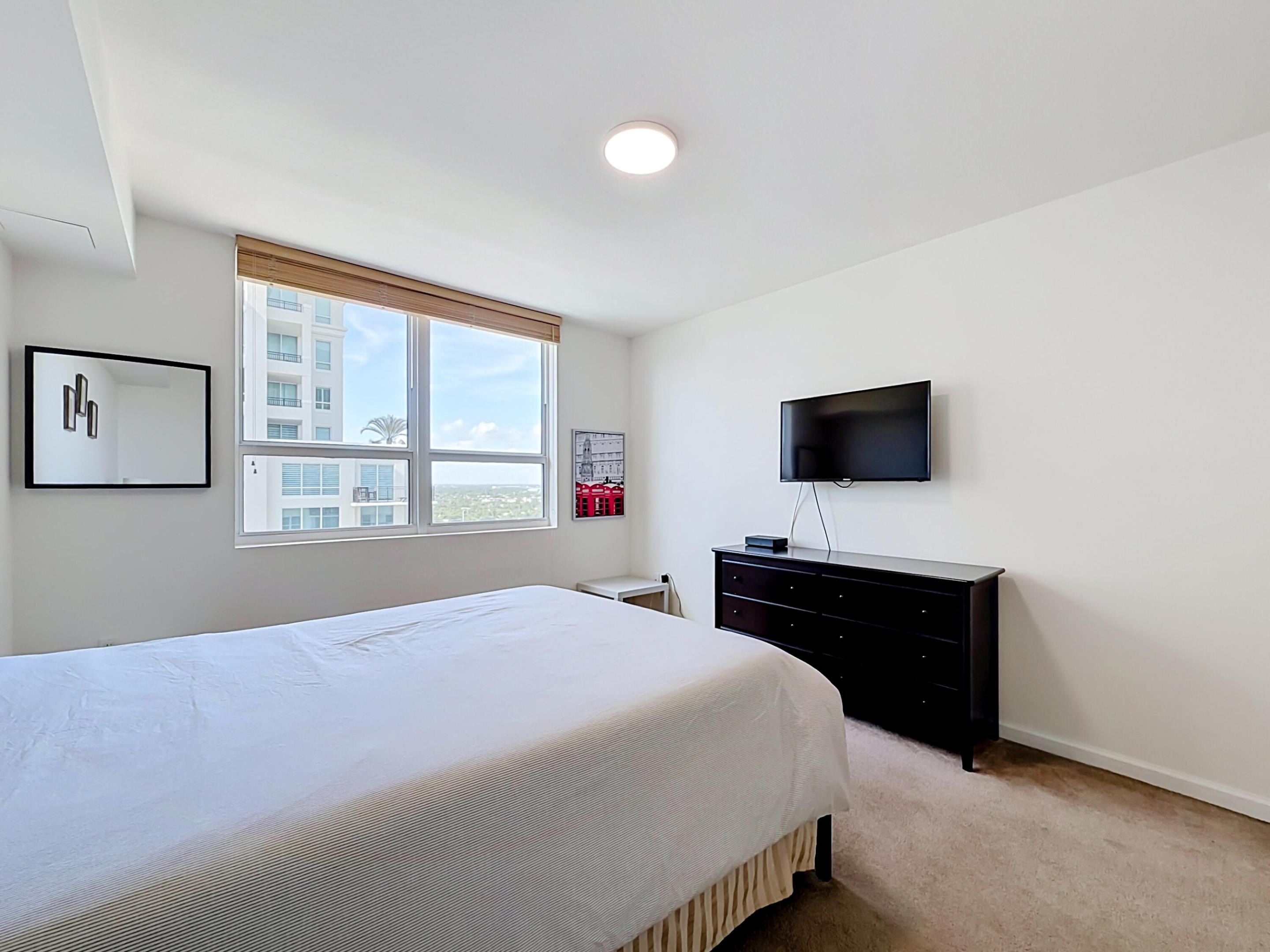 SYMPHONY NORTH CONDO - Residential Lease