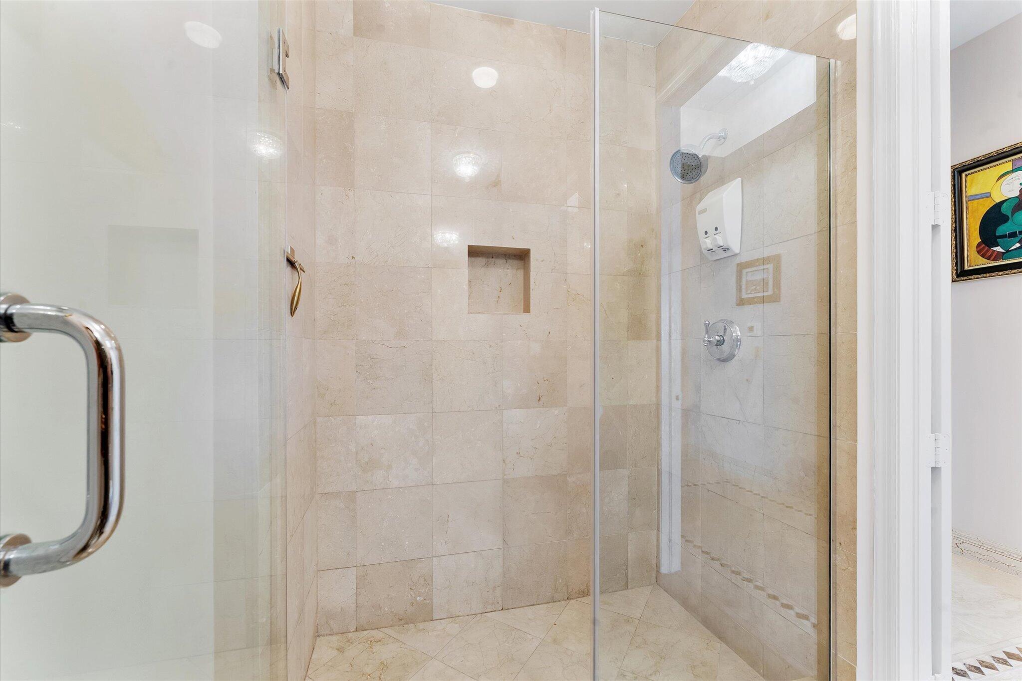 LHERMITAGE II CONDOMINIUM - Residential