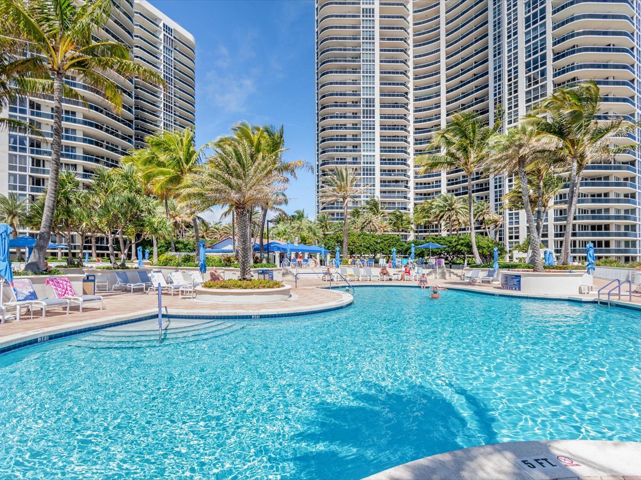 LHERMITAGE II CONDOMINIUM - Residential