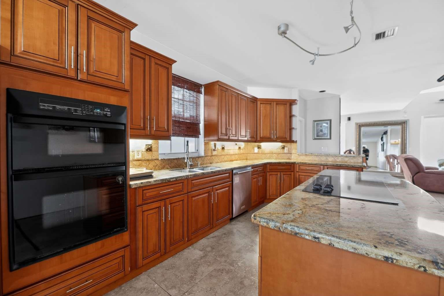 Chelsea at Ivanhoe - Residential