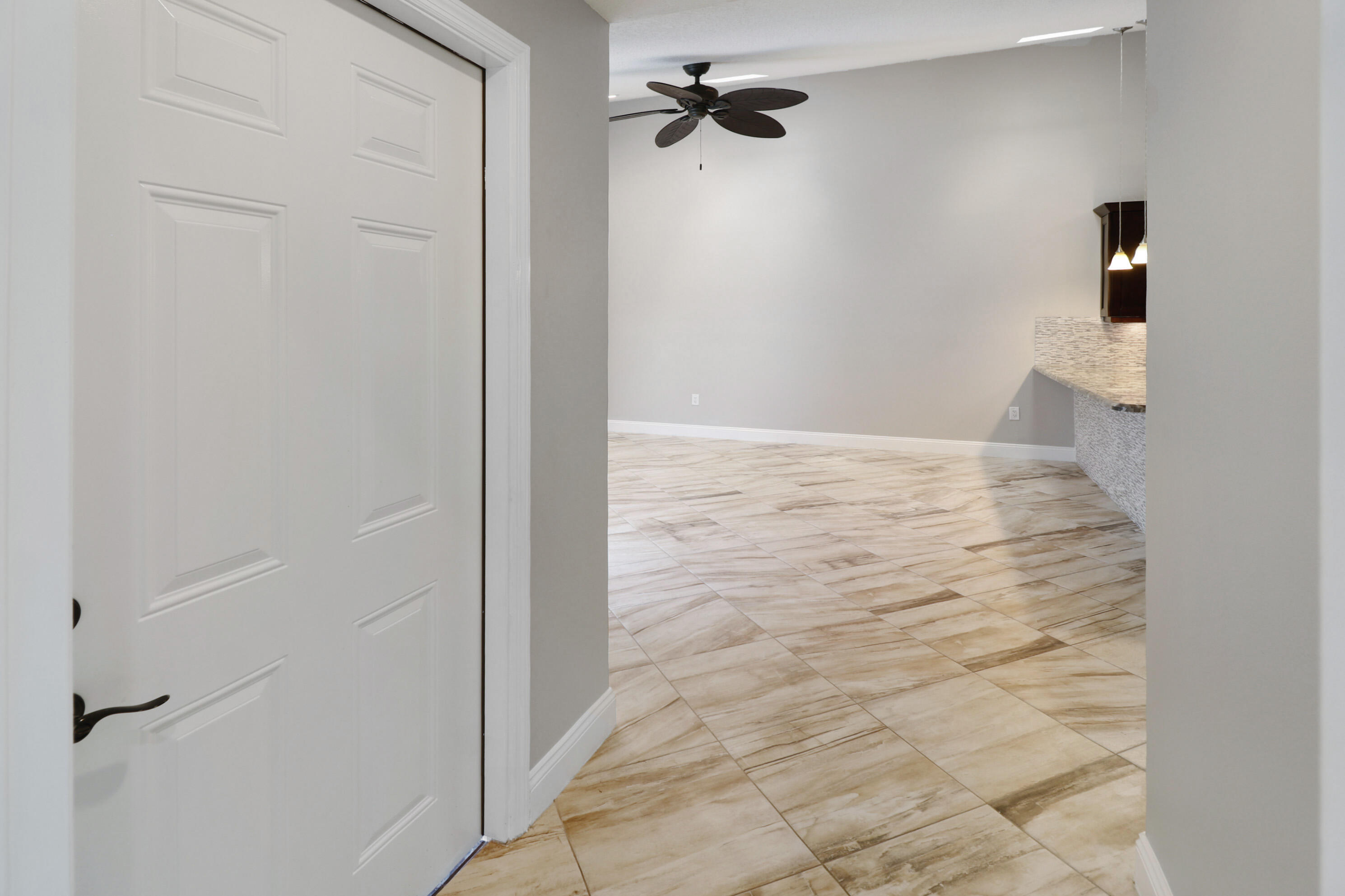 BOCA GARDENS - Residential Lease