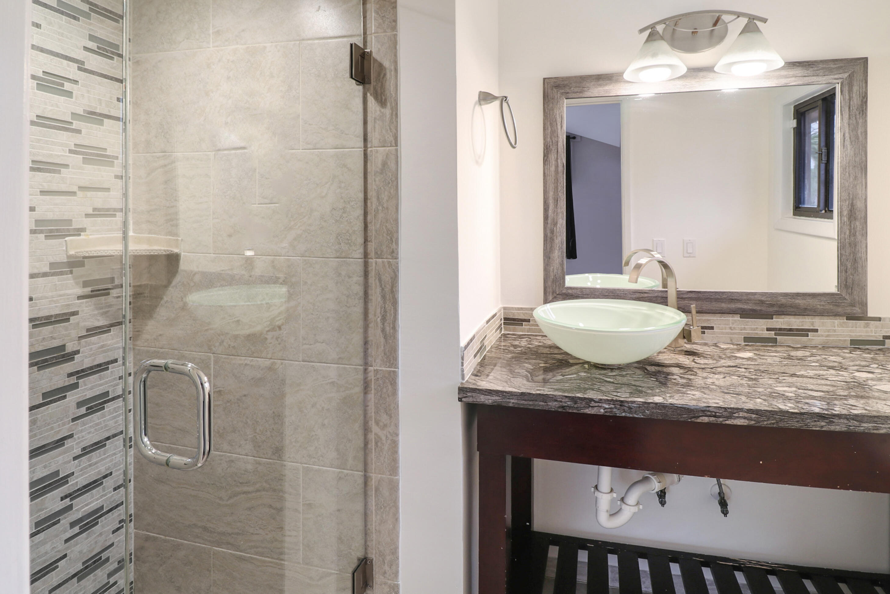 BOCA GARDENS - Residential Lease