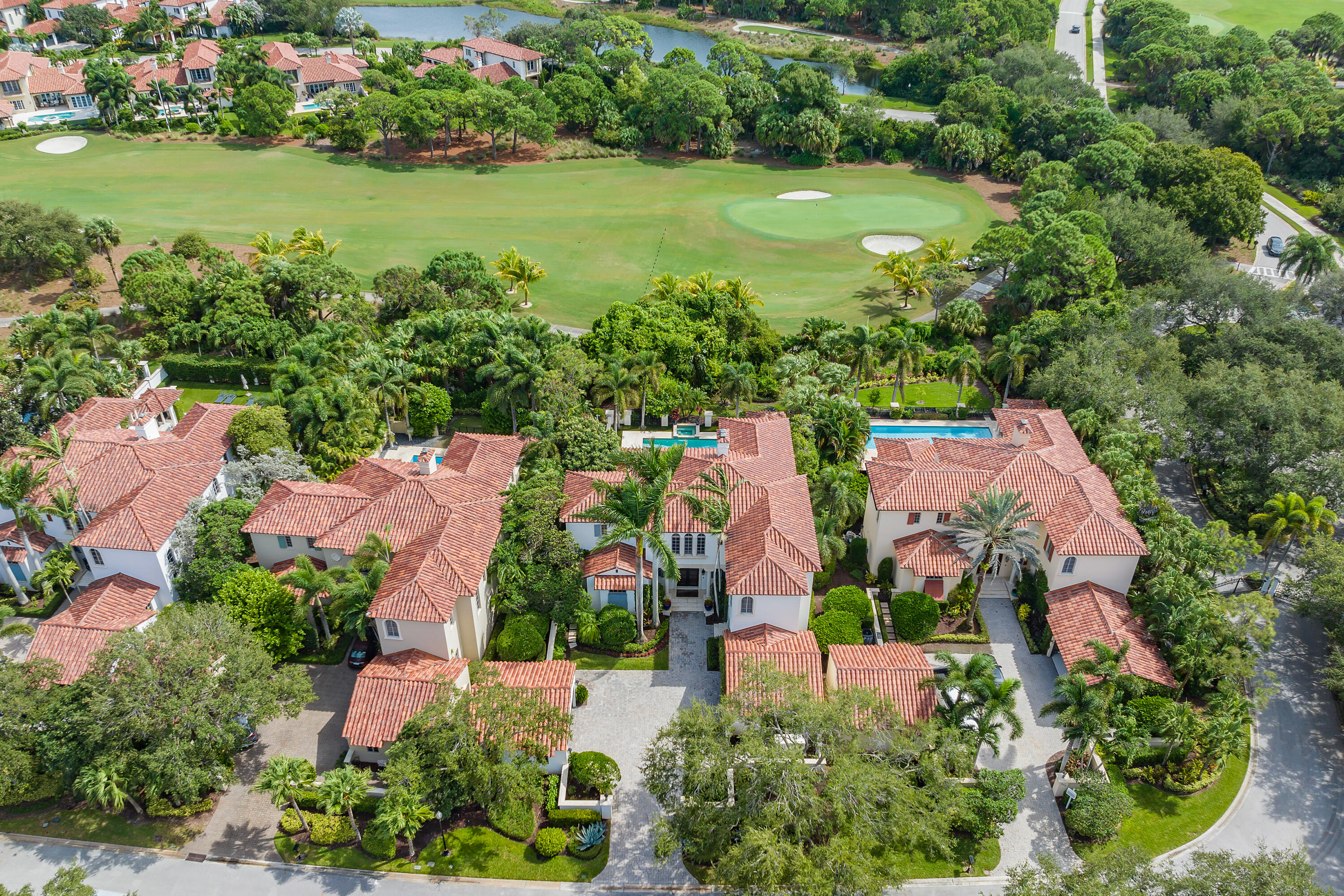 RITZ CARLTON GOLF CLUB & SPA POD B - Residential