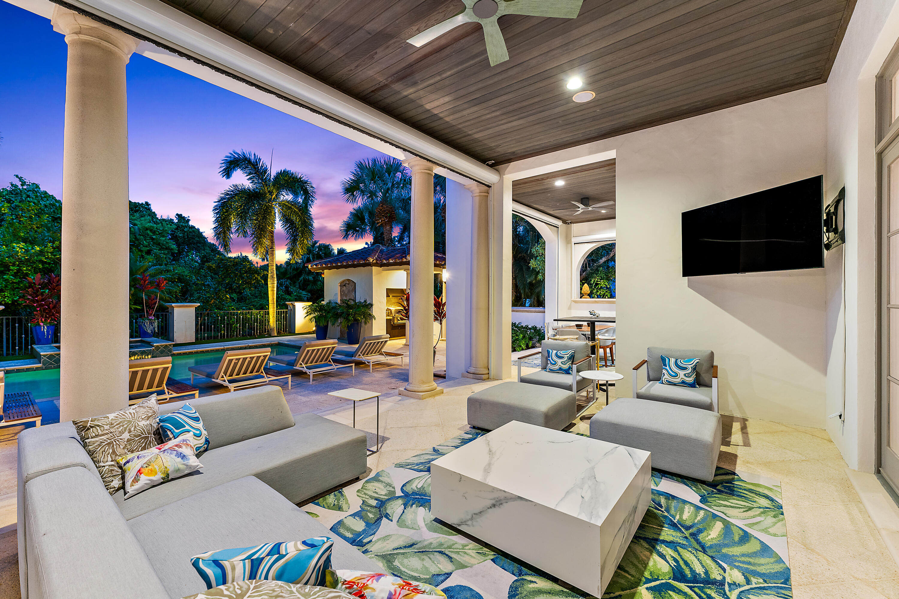 RITZ CARLTON GOLF CLUB & SPA POD B - Residential