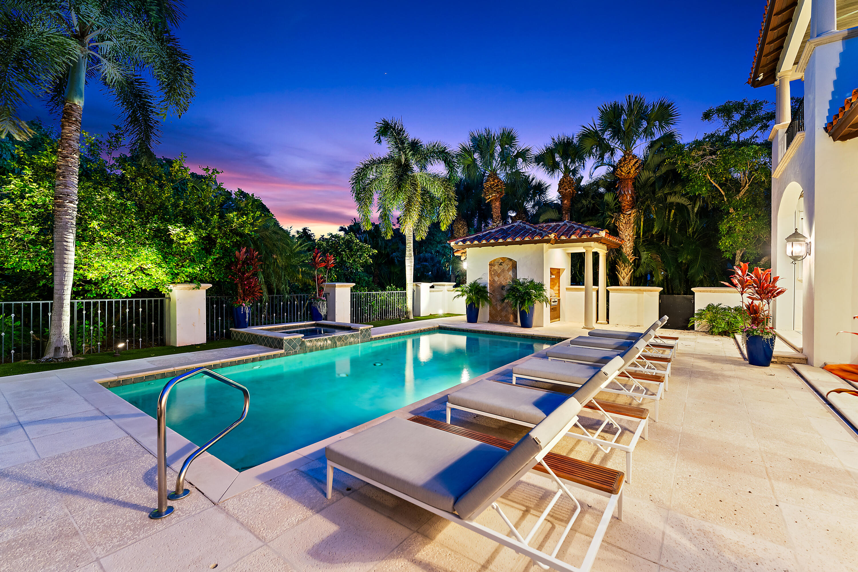 RITZ CARLTON GOLF CLUB & SPA POD B - Residential