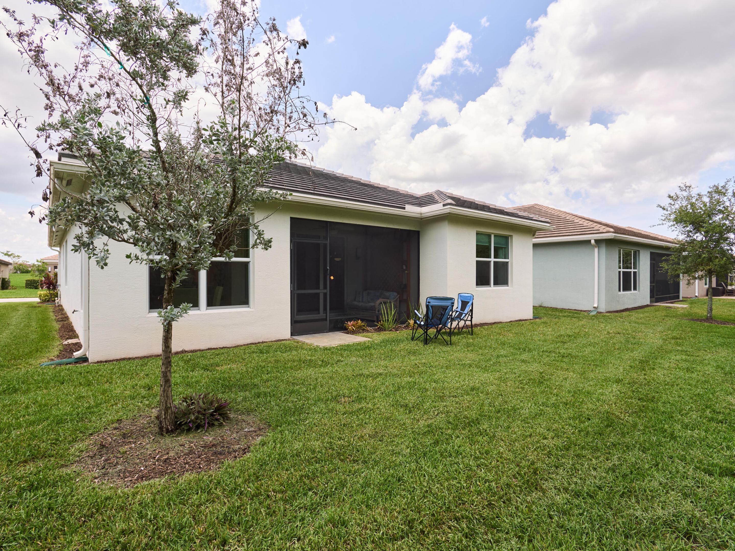 Valencia Grove at Riverland - Residential