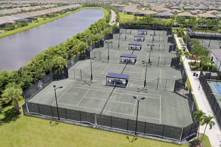 Valencia Grove at Riverland - Residential