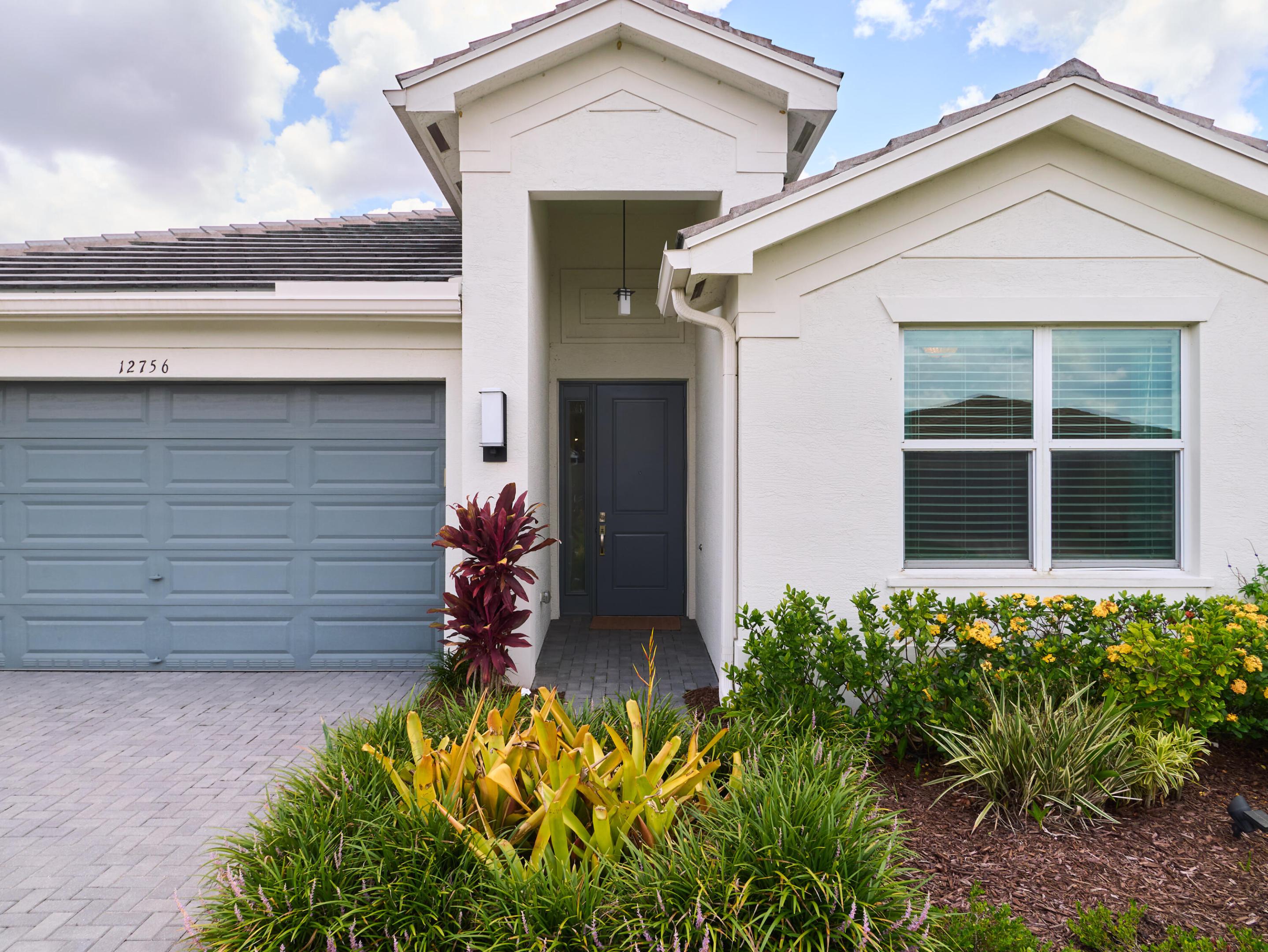 Valencia Grove at Riverland - Residential