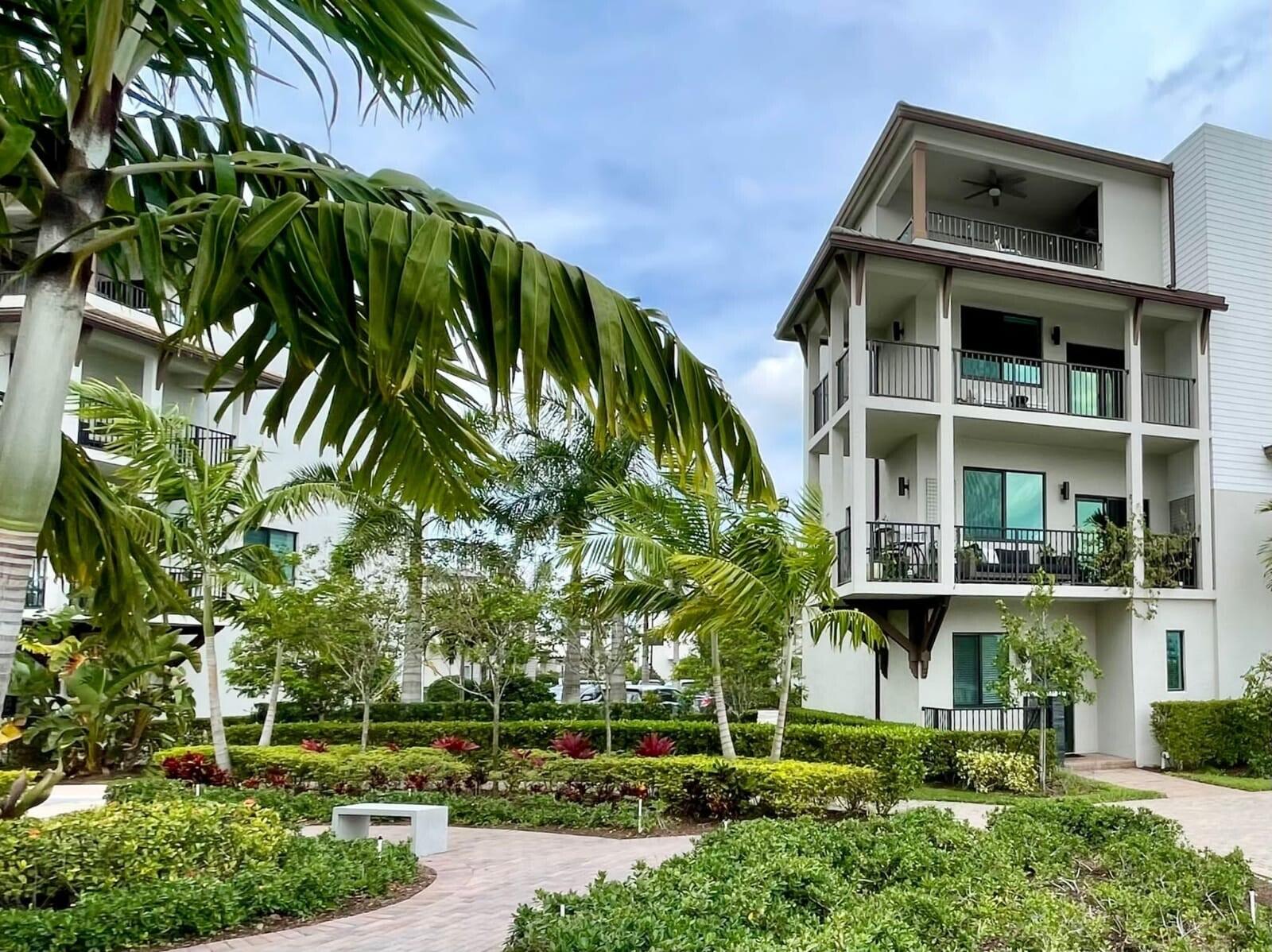 DOWNTOWN DORAL SOUTH PHASE ONE - Residential
