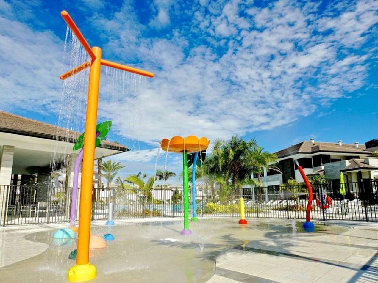 DOWNTOWN DORAL SOUTH PHASE ONE - Residential