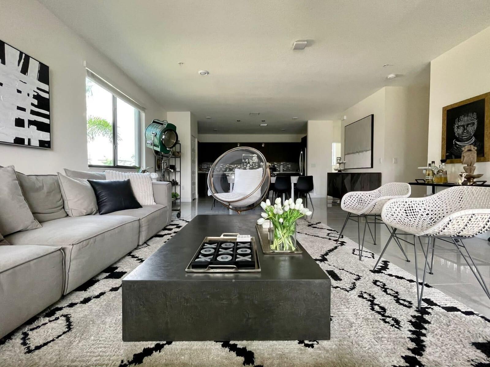 DOWNTOWN DORAL SOUTH PHASE ONE - Residential