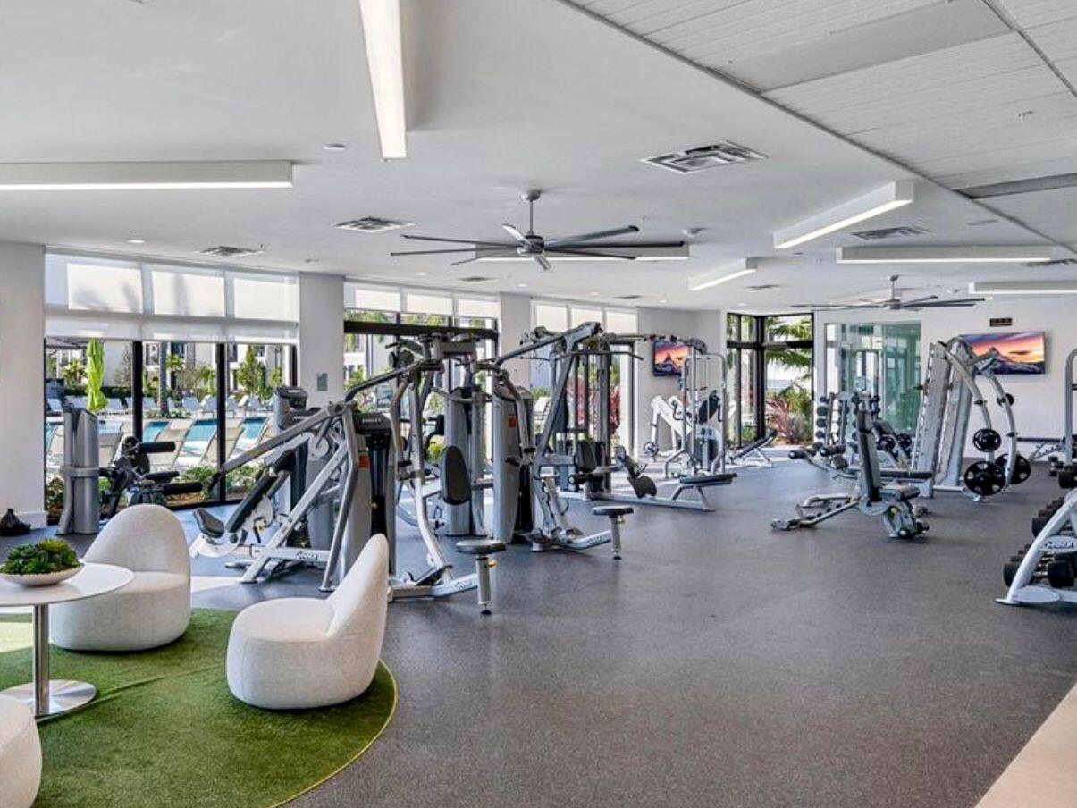 DOWNTOWN DORAL SOUTH PHASE ONE - Residential