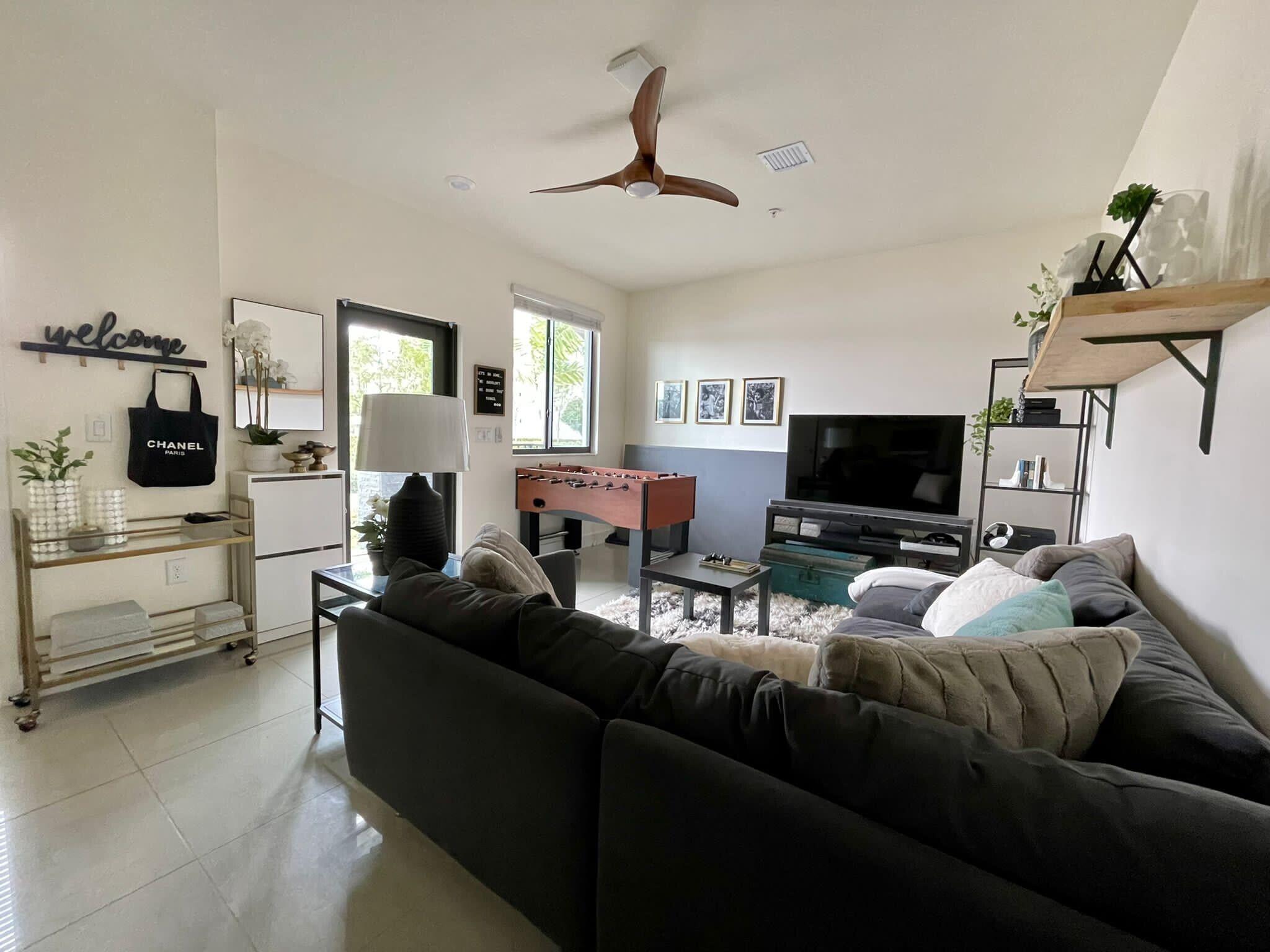 DOWNTOWN DORAL SOUTH PHASE ONE - Residential