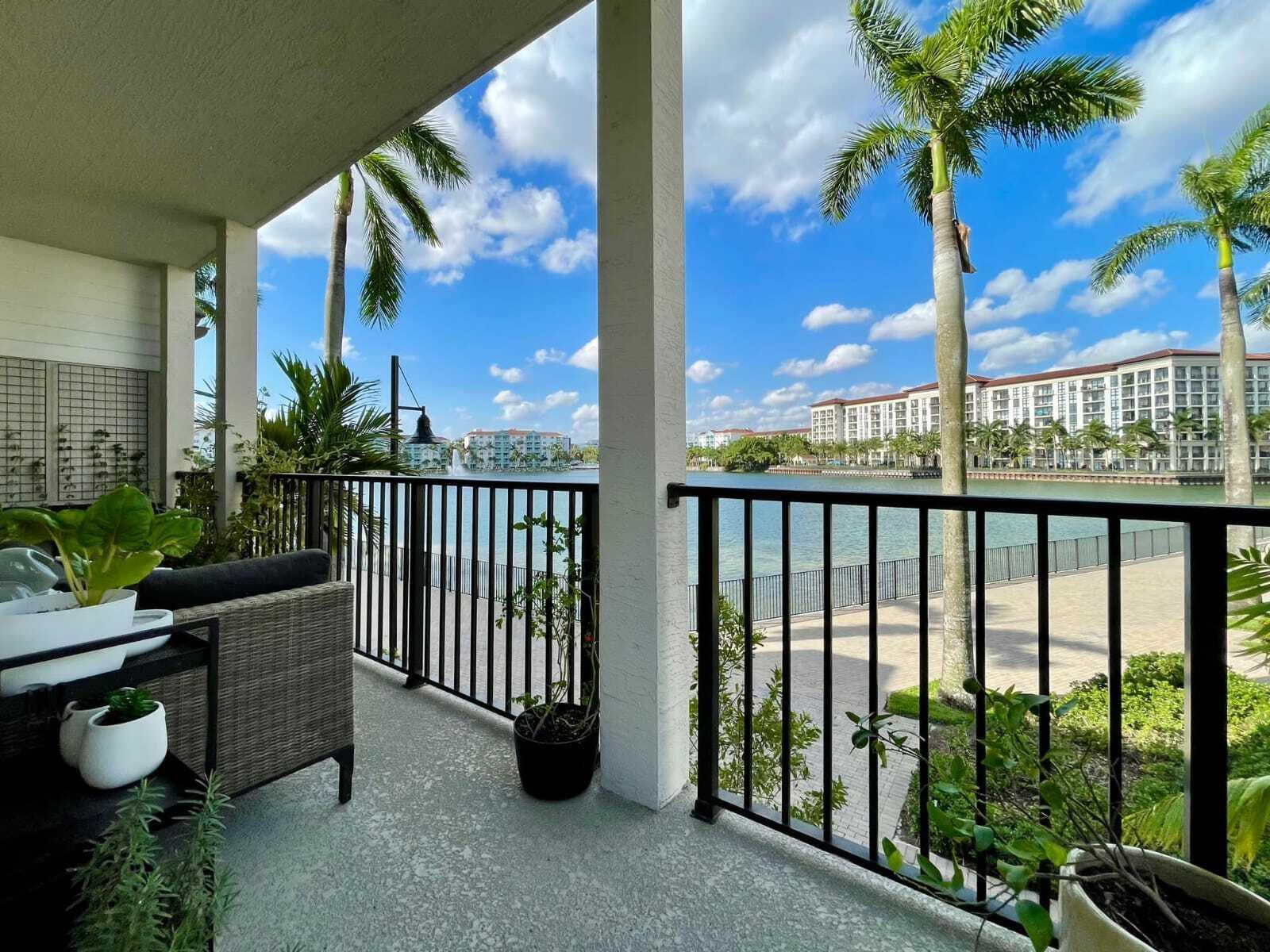 DOWNTOWN DORAL SOUTH PHASE ONE - Residential