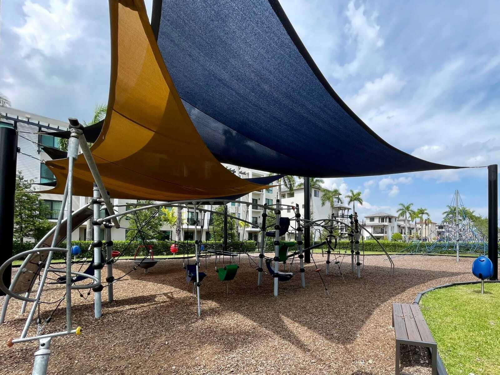 DOWNTOWN DORAL SOUTH PHASE ONE - Residential