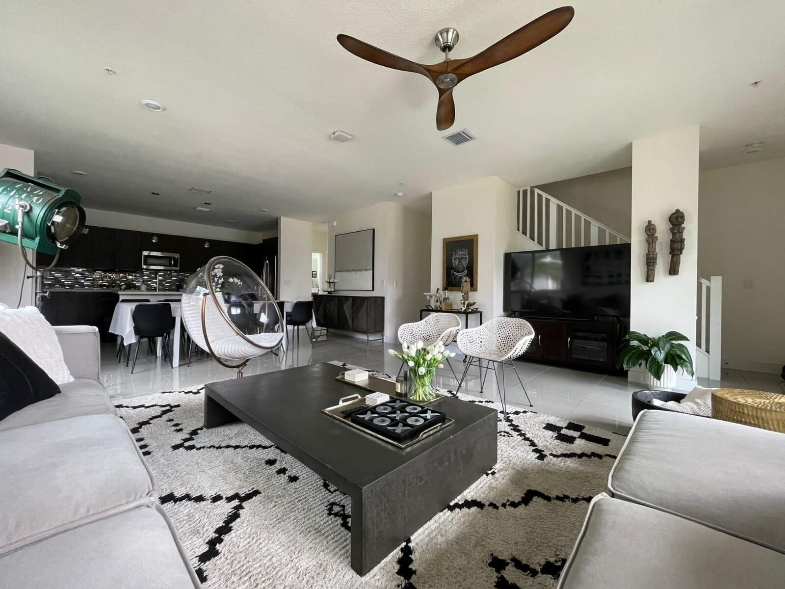 DOWNTOWN DORAL SOUTH PHASE ONE - Residential