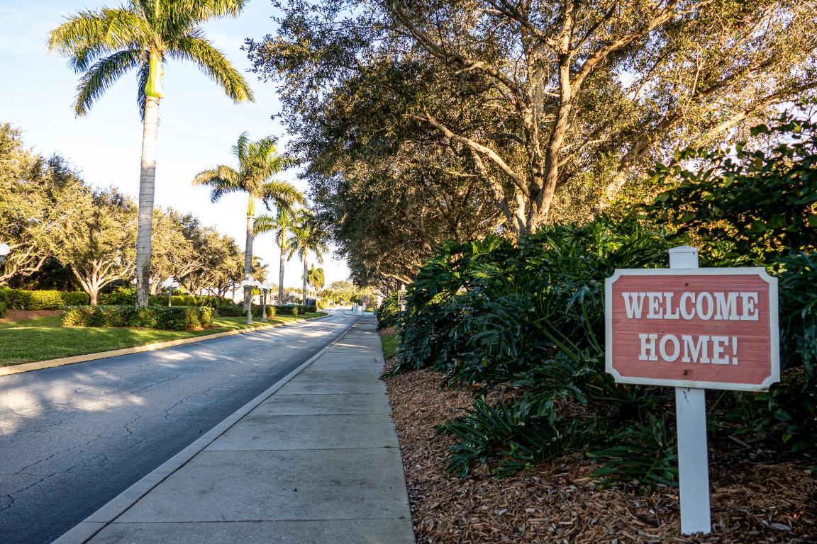 Pinelake Village - Residential