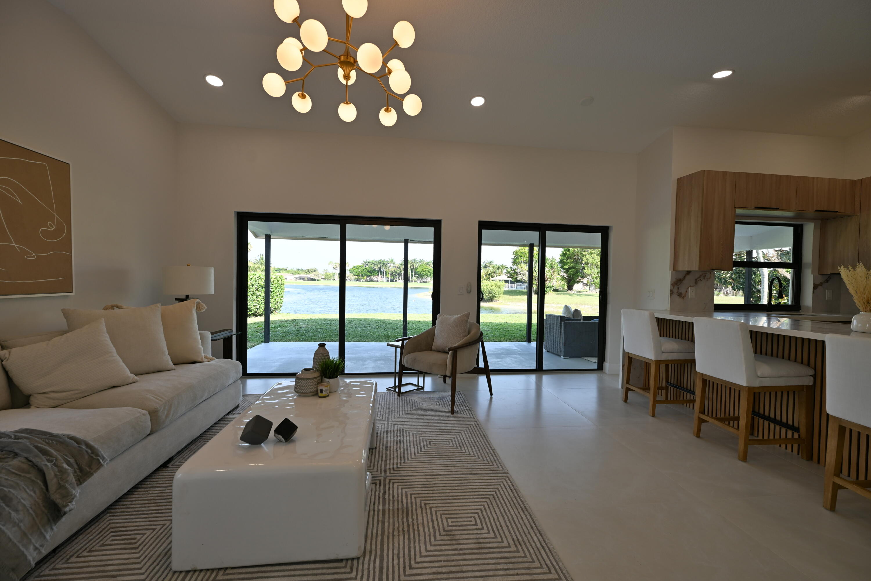 ISLAND LAKES SEC 1 1 - Residential