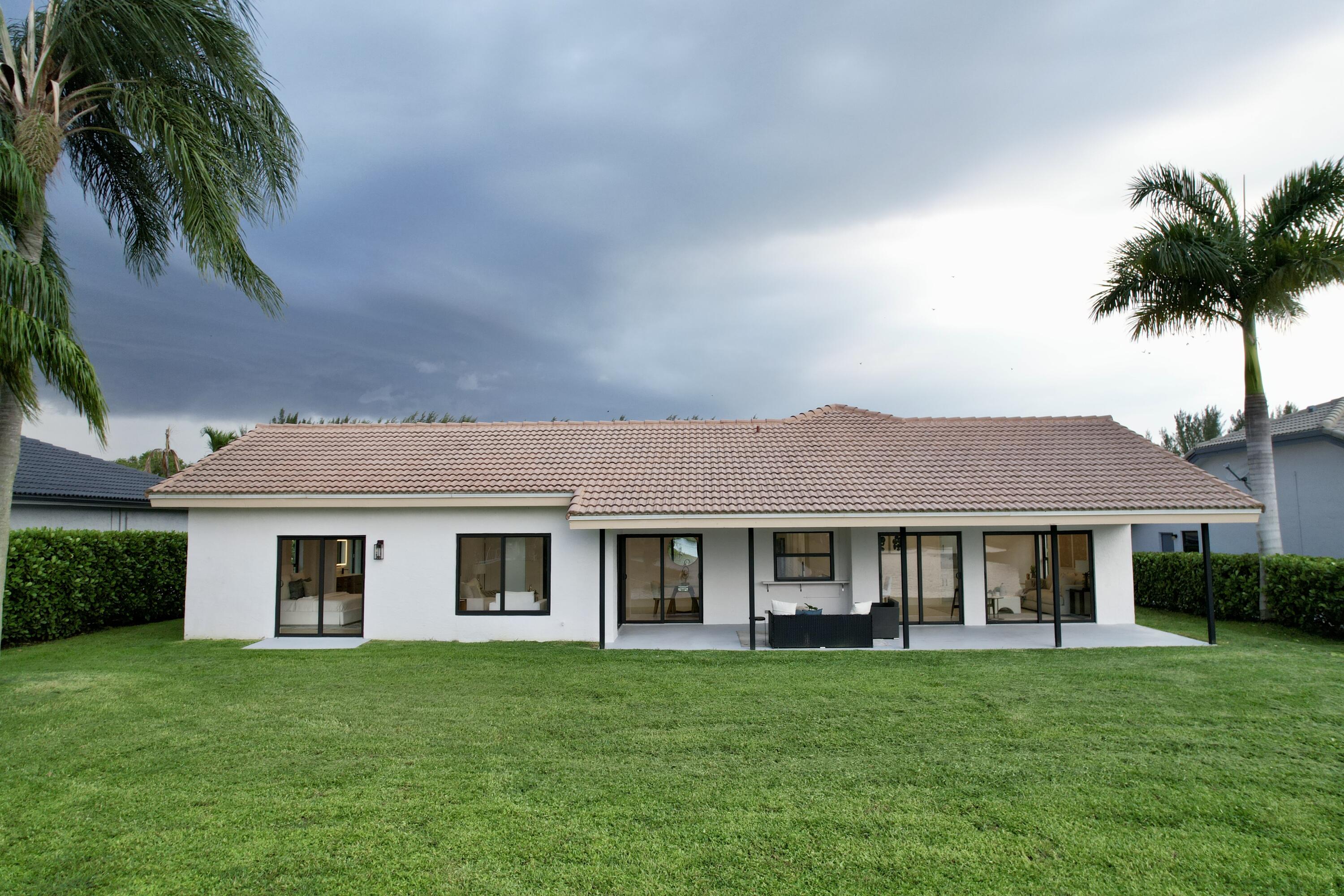 ISLAND LAKES SEC 1 1 - Residential