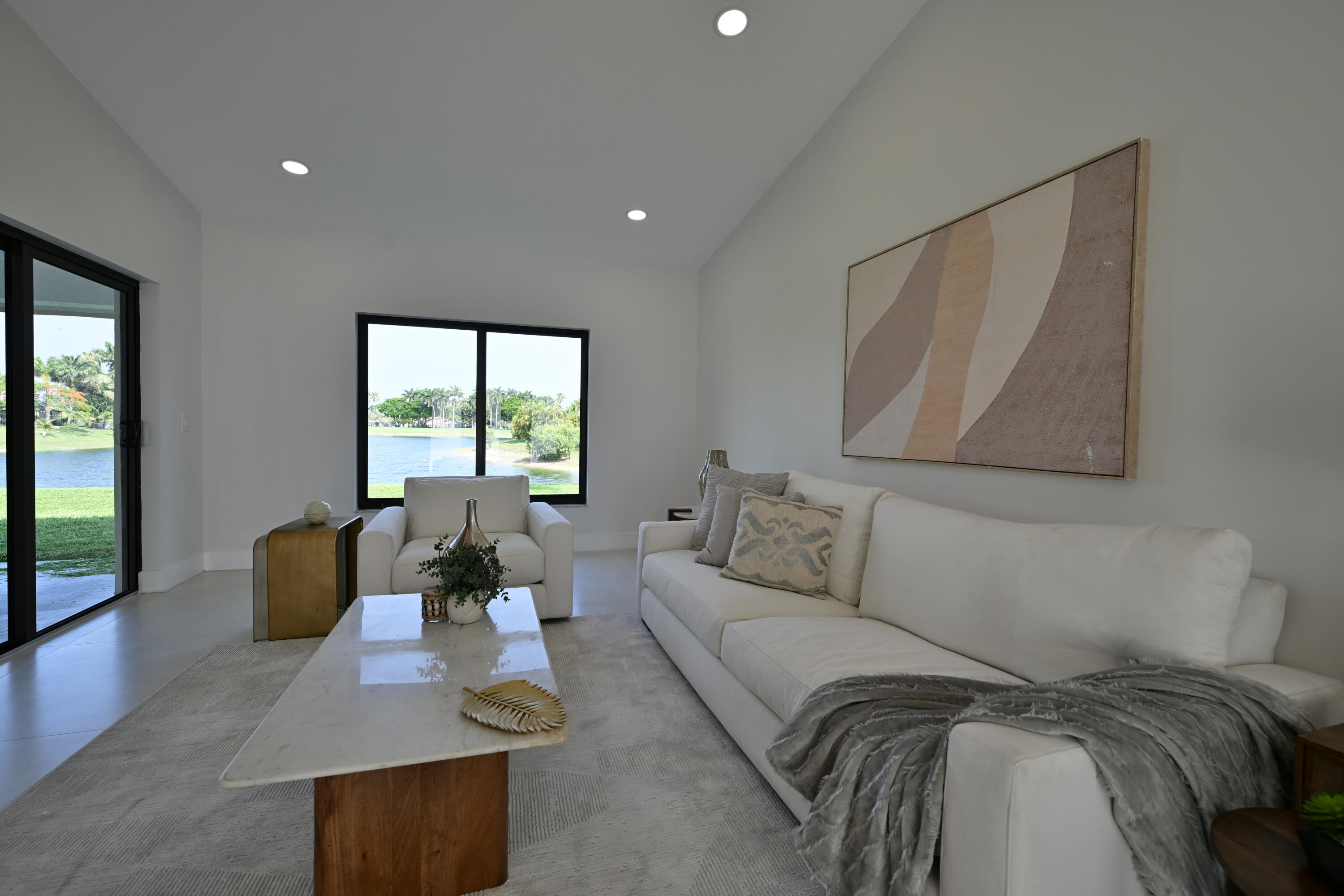 ISLAND LAKES SEC 1 1 - Residential