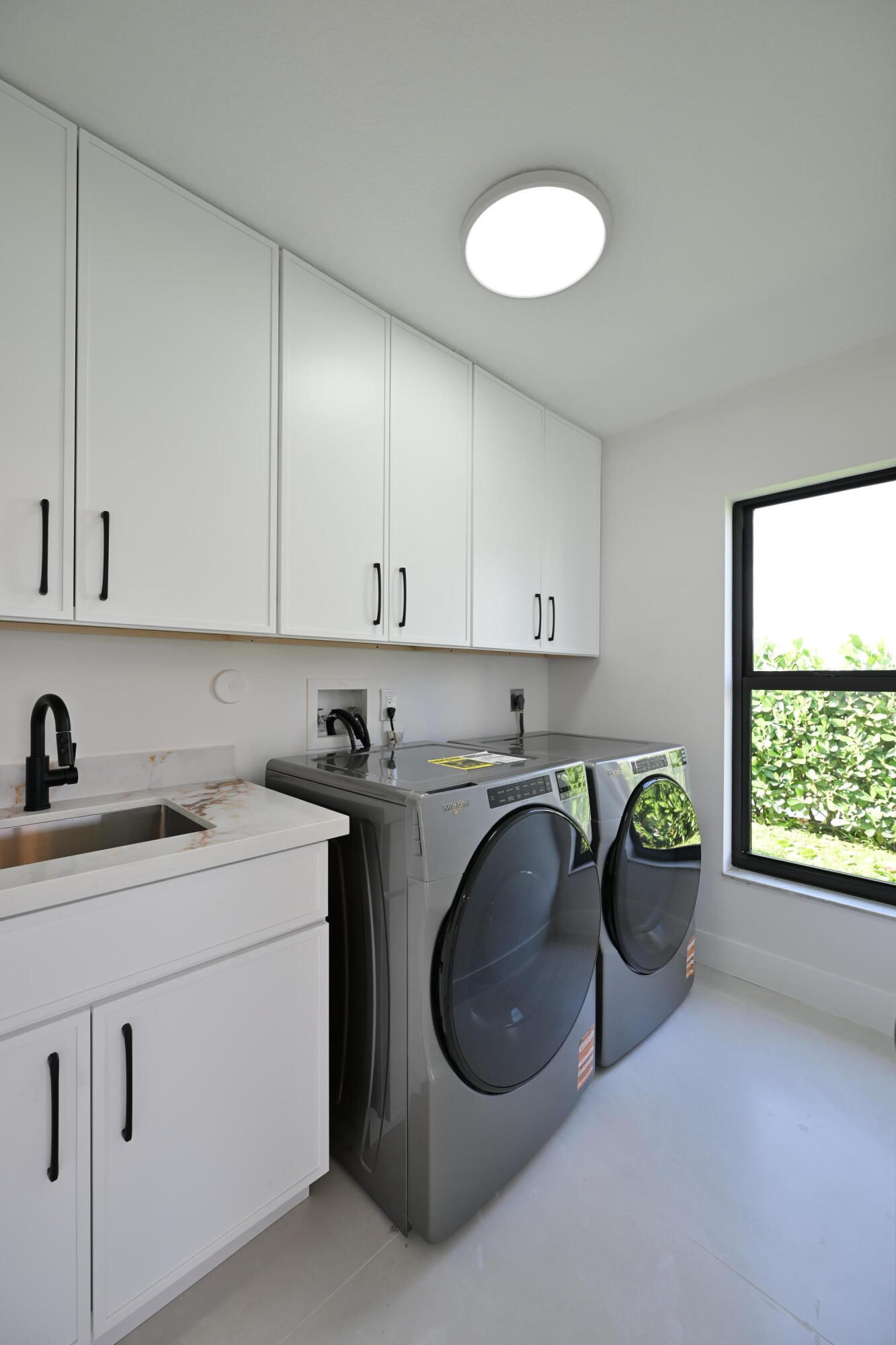 ISLAND LAKES SEC 1 1 - Residential