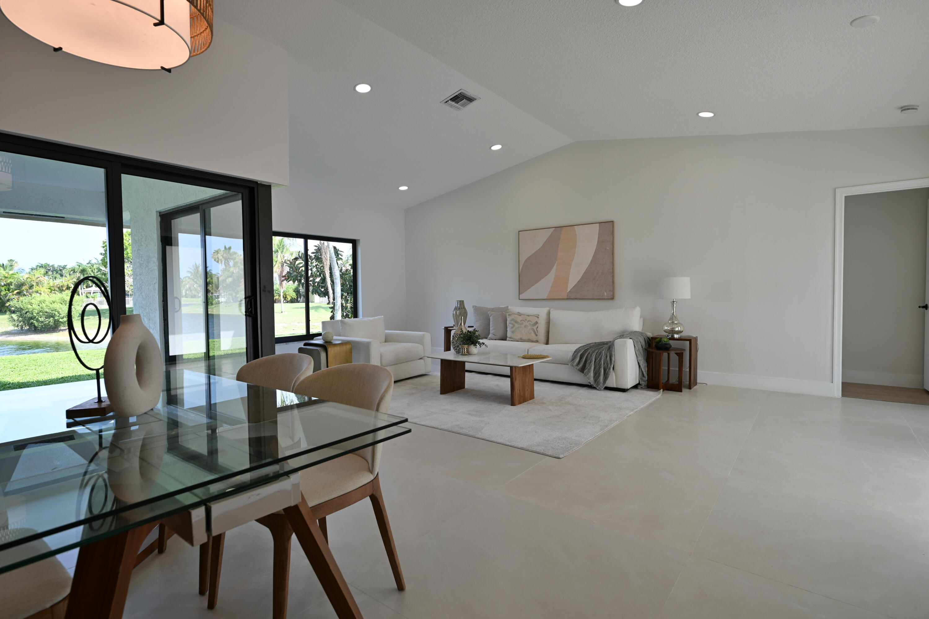 ISLAND LAKES SEC 1 1 - Residential