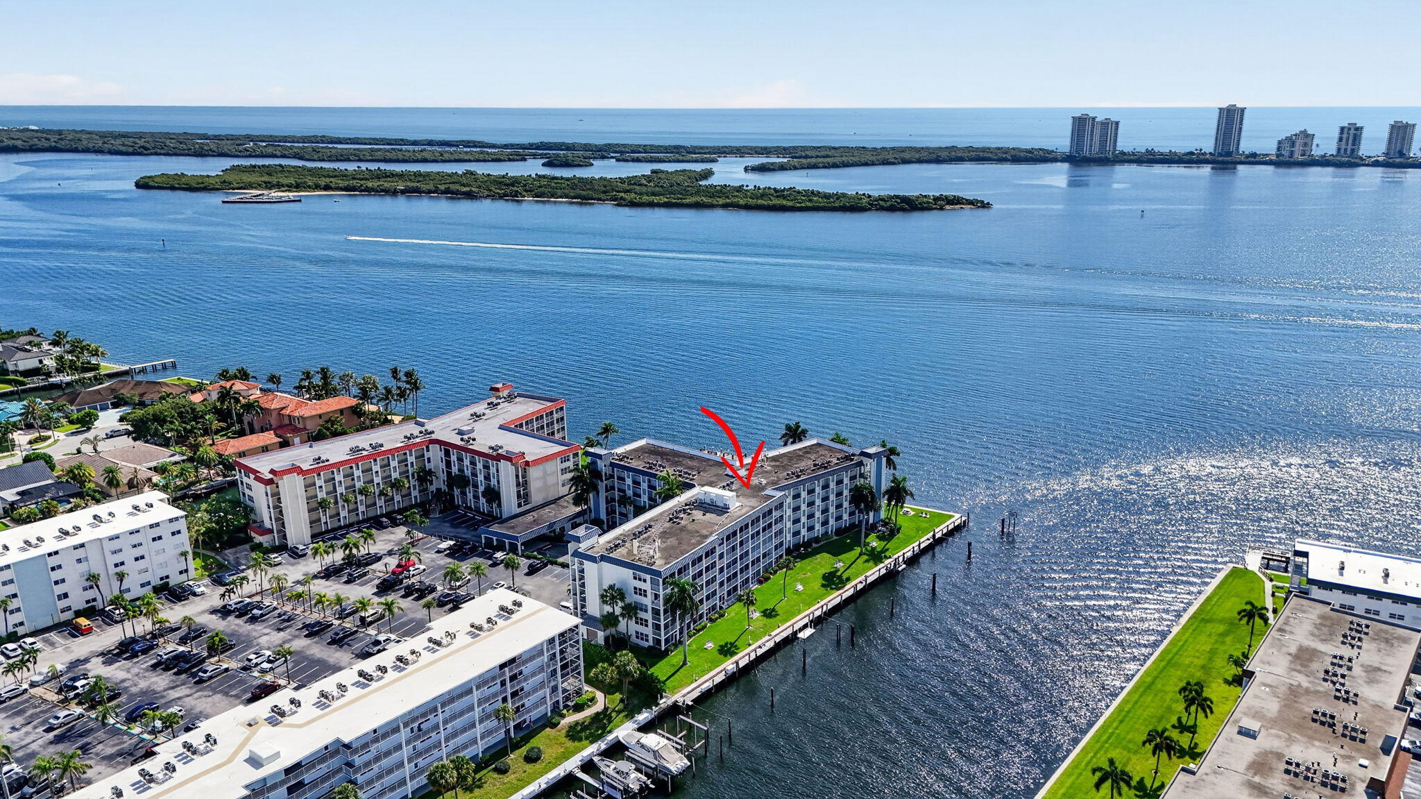 PARADISE HARBOUR CONDO - Residential