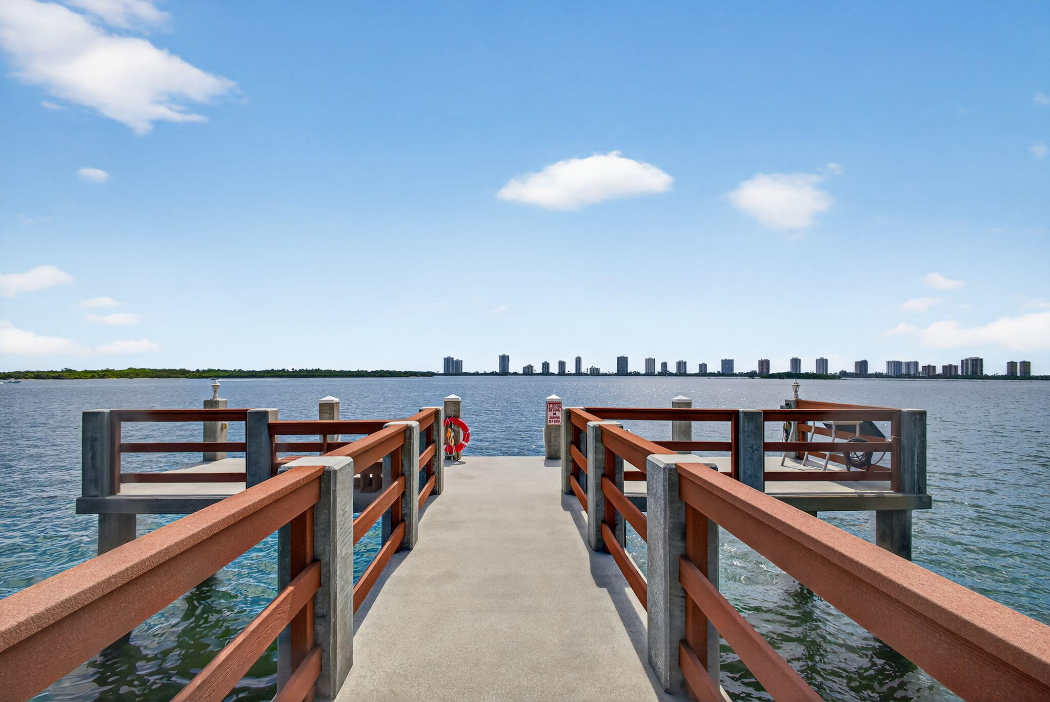 PARADISE HARBOUR CONDO - Residential