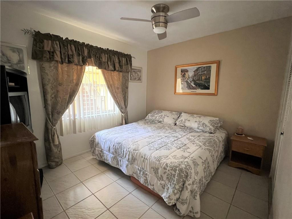 SOMERSET - Residential