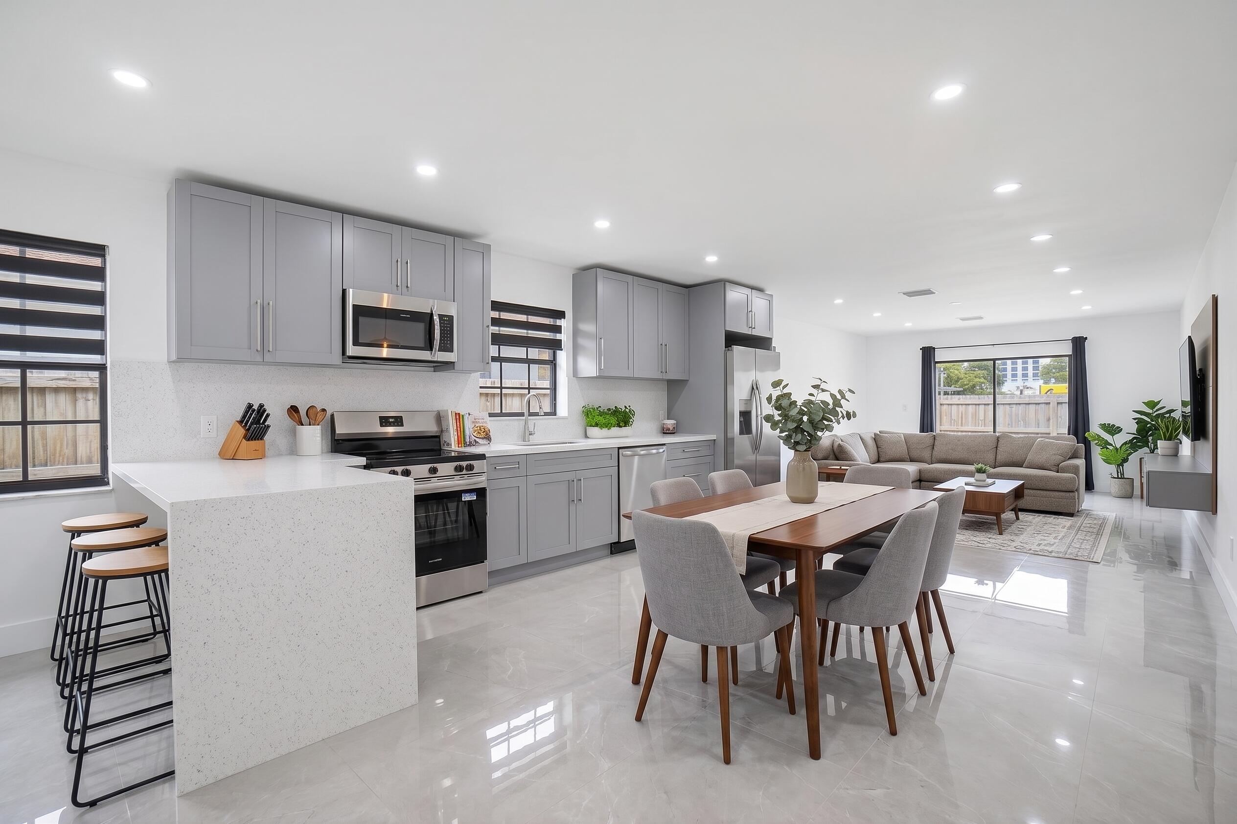 TOWN OF MODELO (DANIA) B-49 - Residential