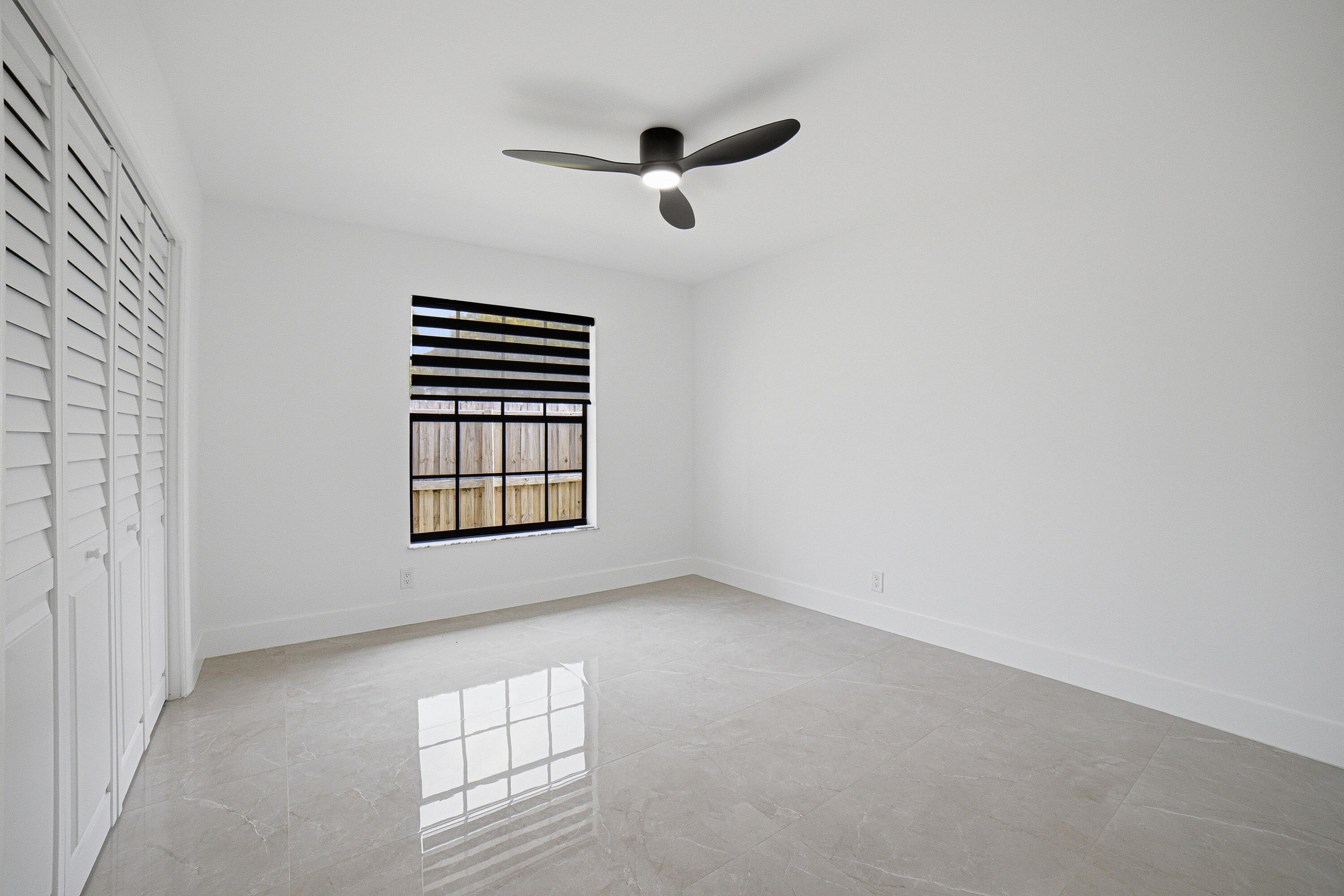 TOWN OF MODELO (DANIA) B-49 - Residential