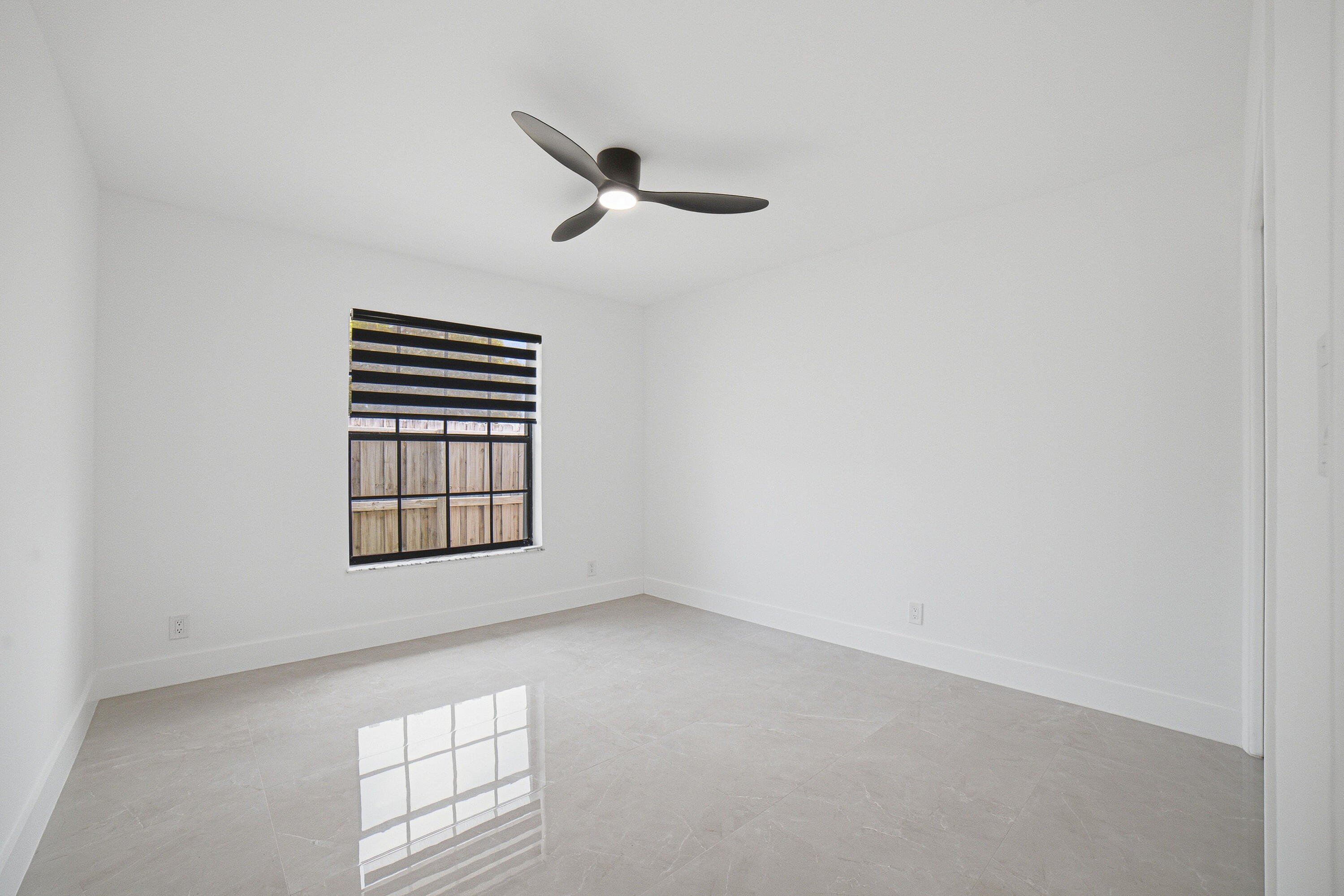 TOWN OF MODELO (DANIA) B-49 - Residential