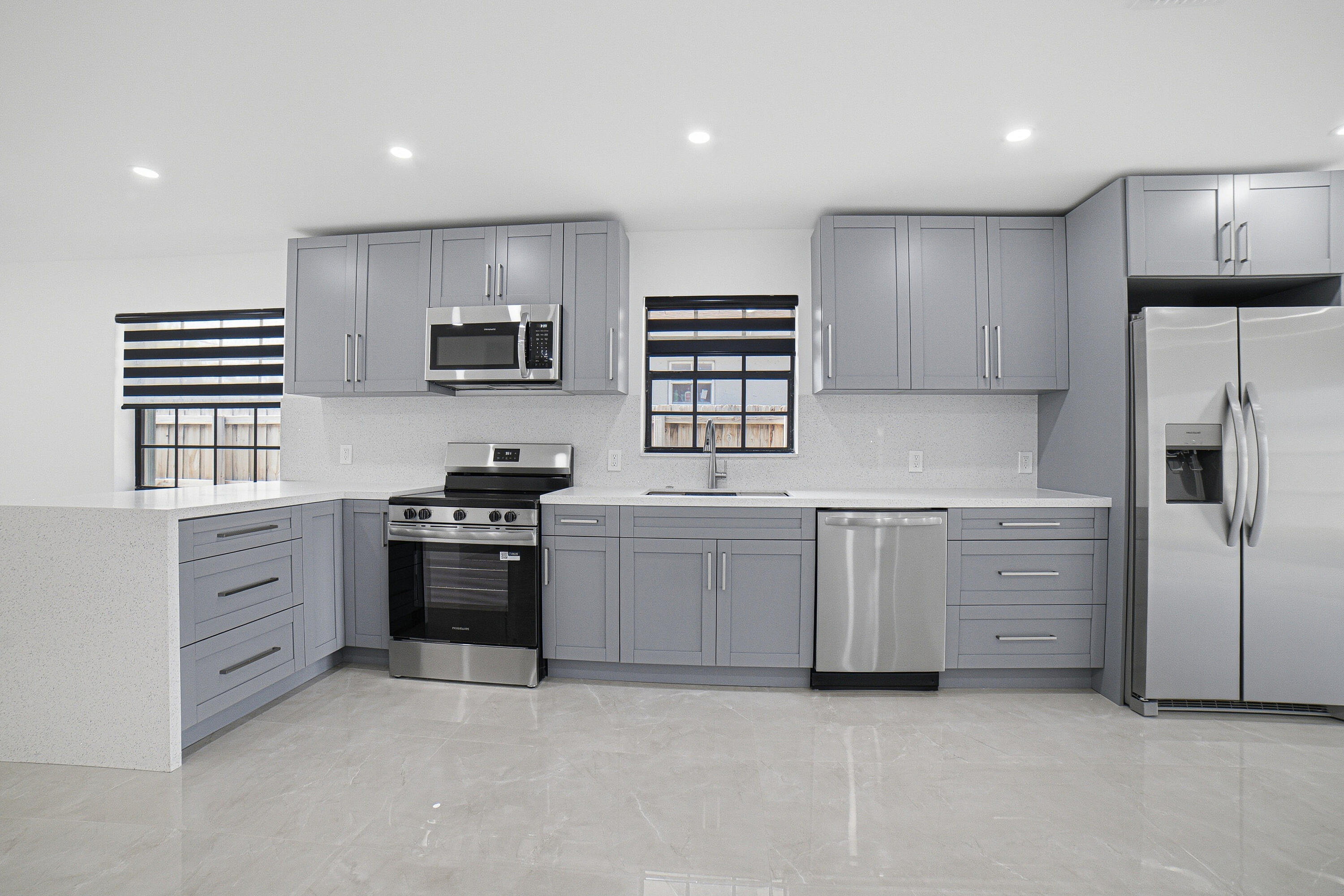 TOWN OF MODELO (DANIA) B-49 - Residential