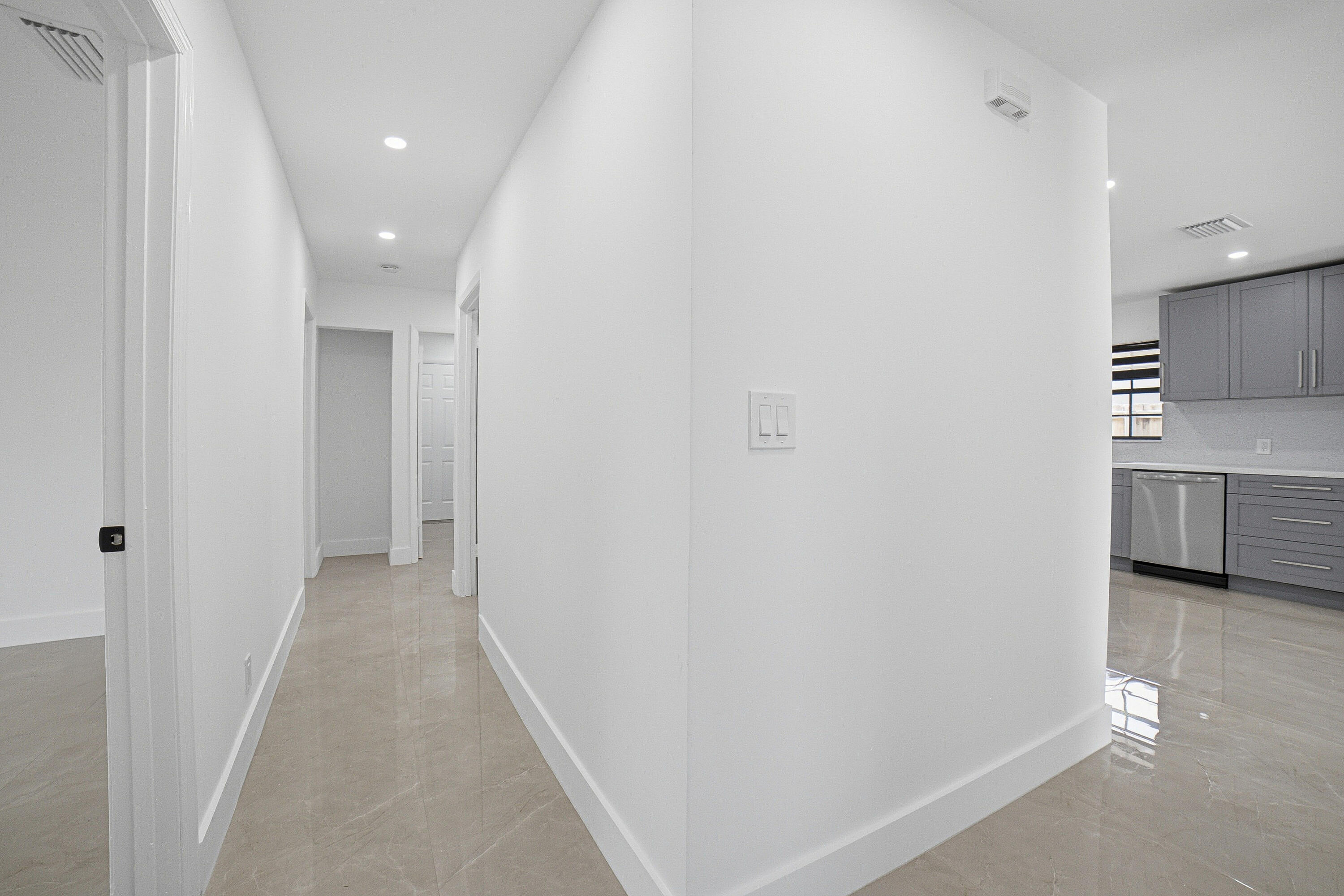 TOWN OF MODELO (DANIA) B-49 - Residential