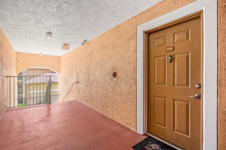 PORTOFINO AT JENSEN BEACH CONDO - Residential Lease