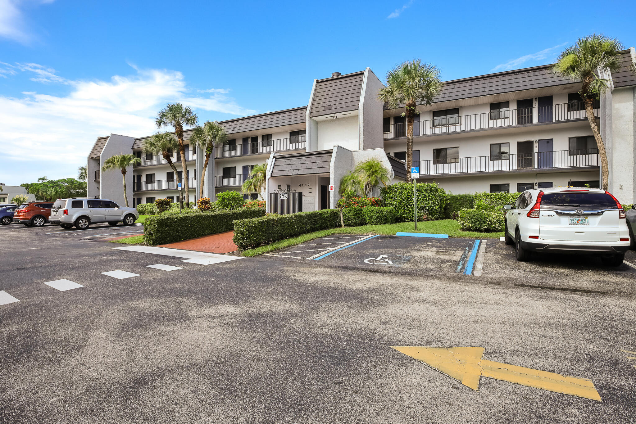 FOUNTAINS OF PALM BEACH CONDO 5 - Residential Lease