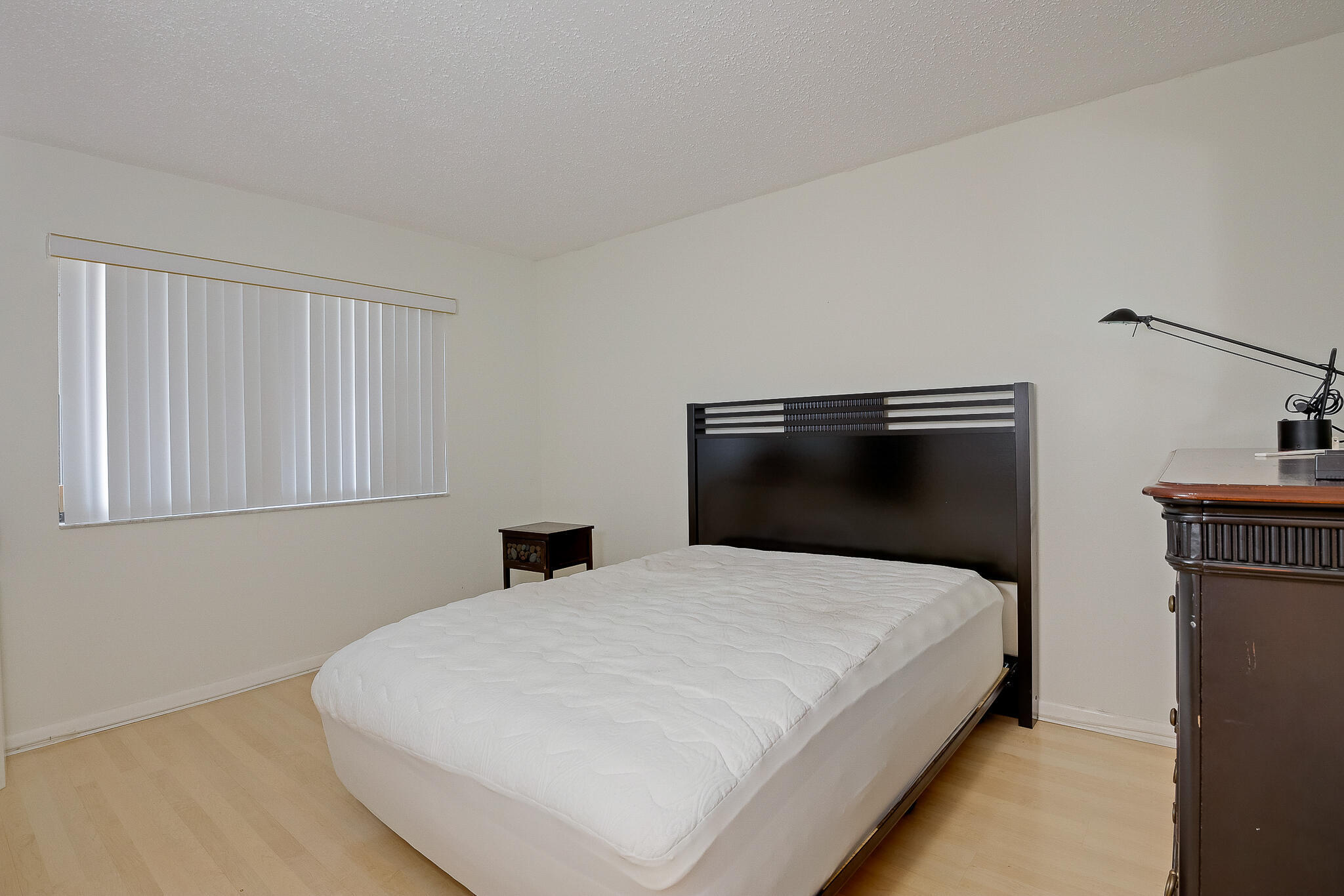 FOUNTAINS OF PALM BEACH CONDO 5 - Residential Lease