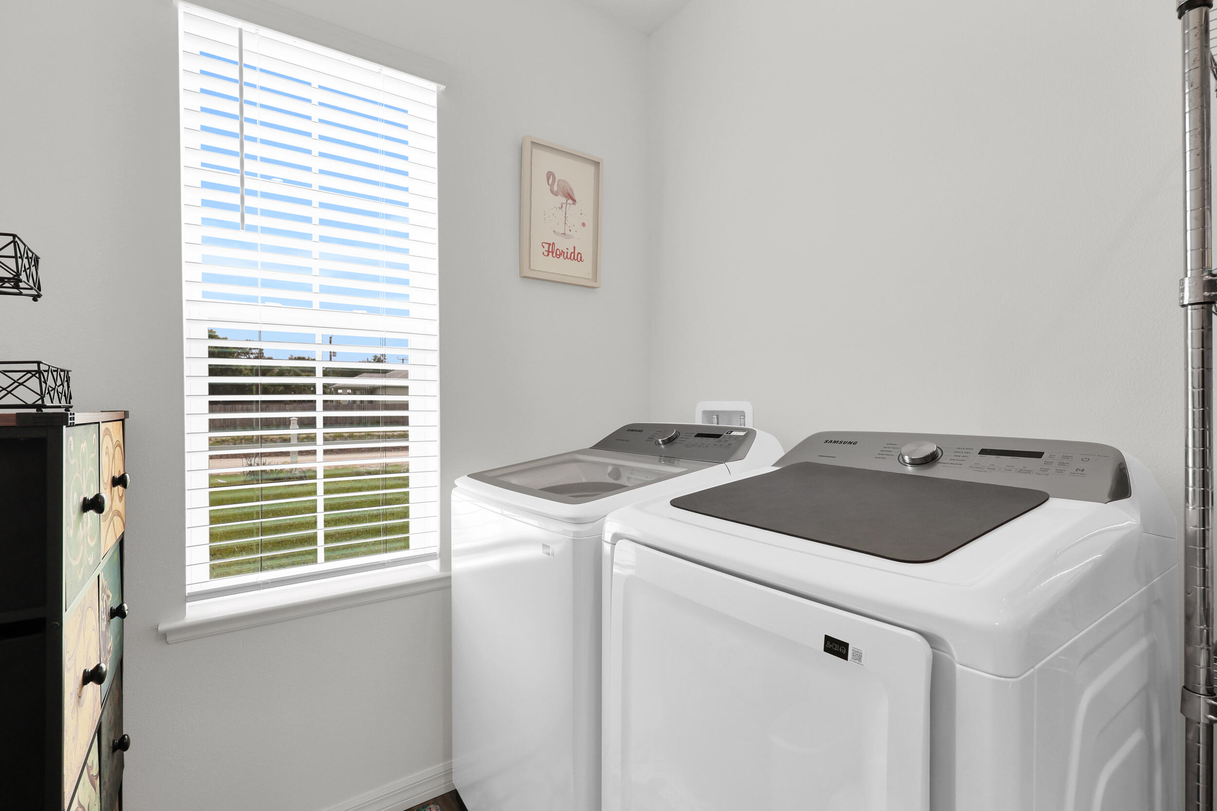 VERO LAKE ESTATES UNIT E - Residential