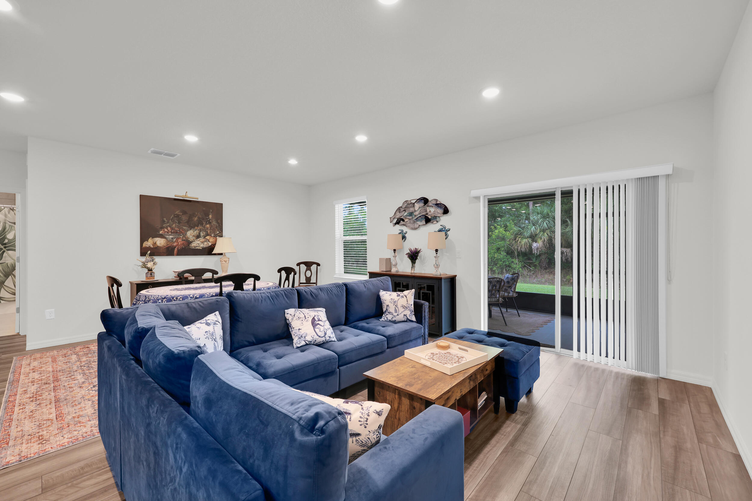 VERO LAKE ESTATES UNIT E - Residential