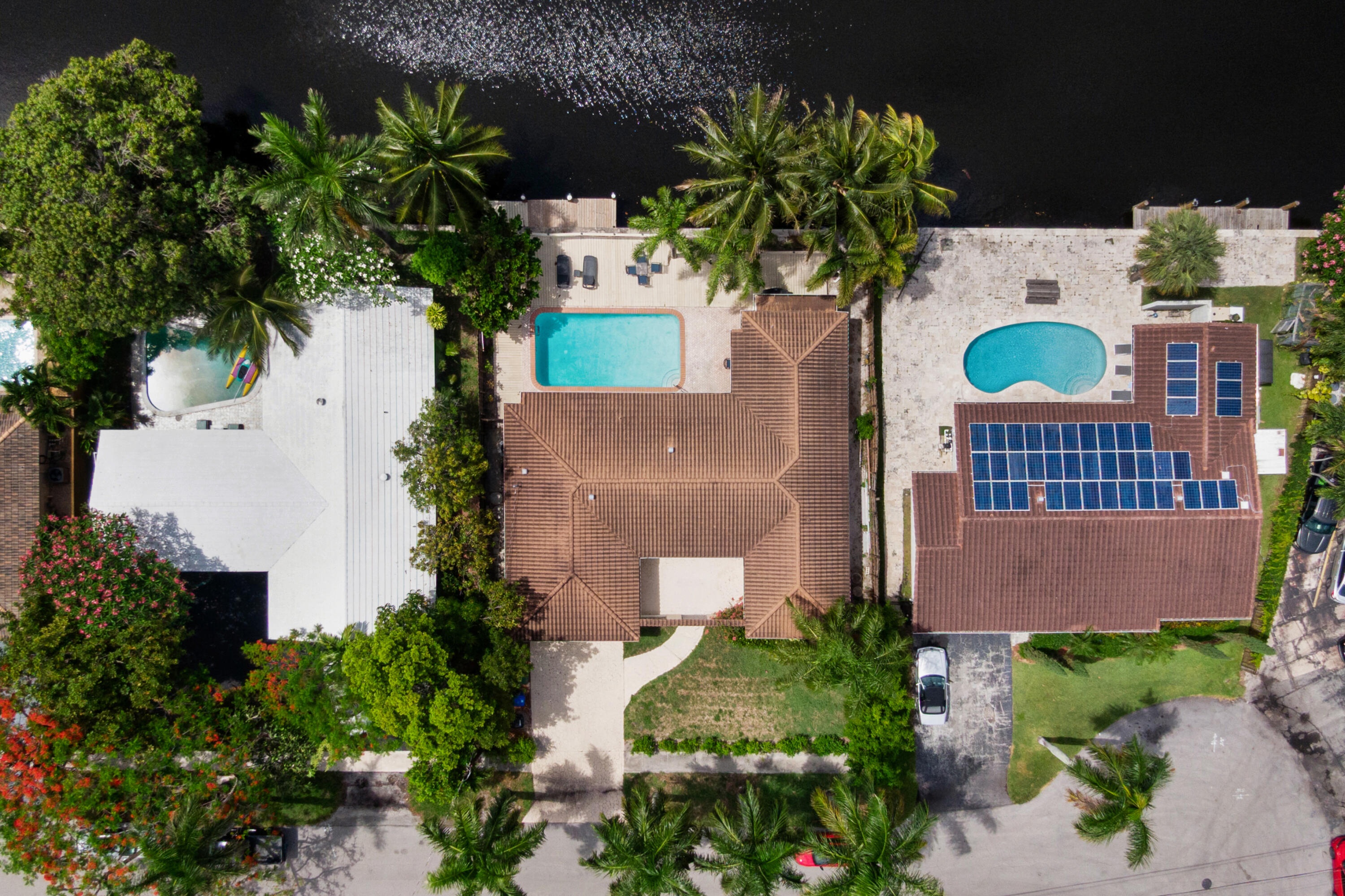 CORAL RIDGE ISLES - Residential