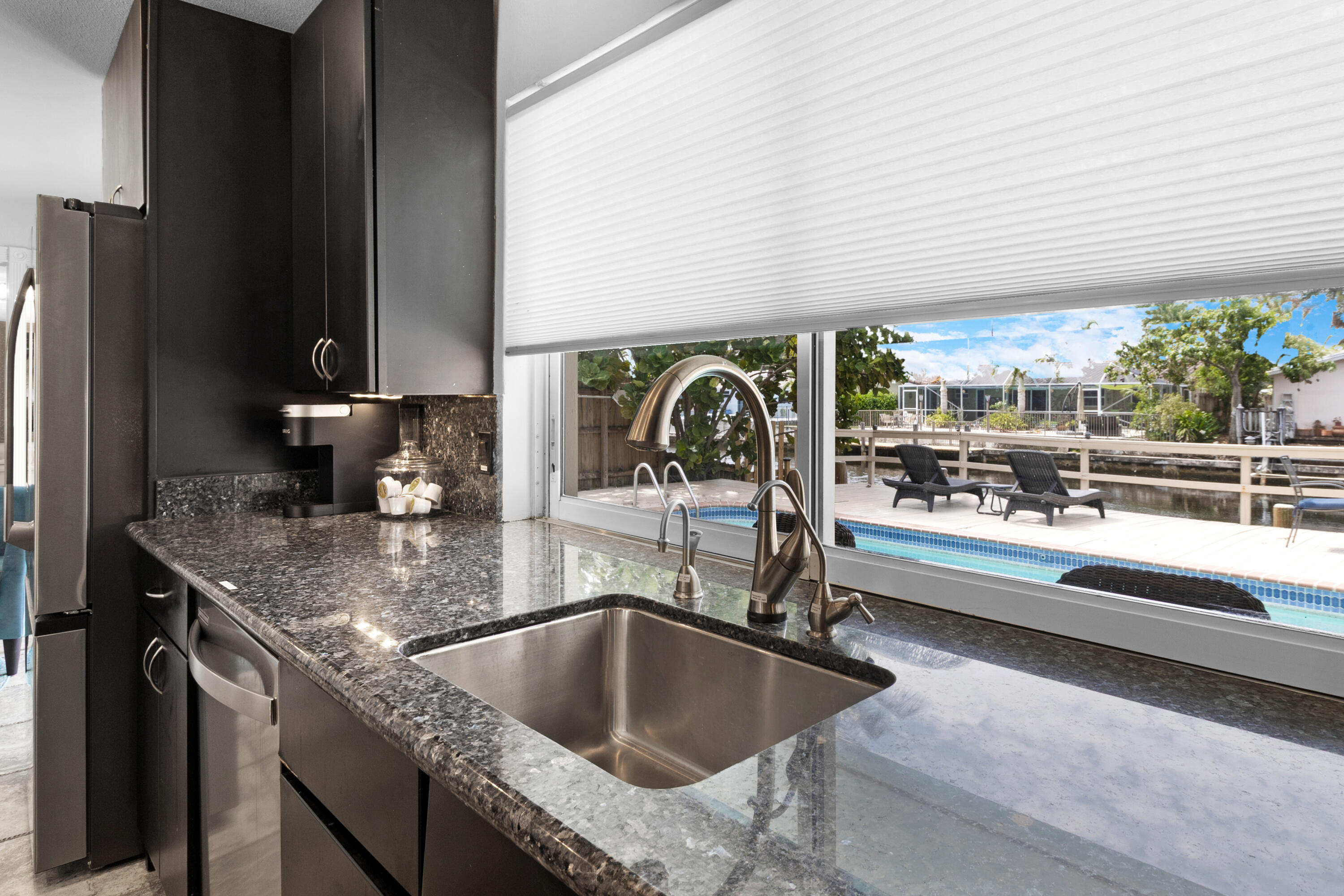 CORAL RIDGE ISLES - Residential