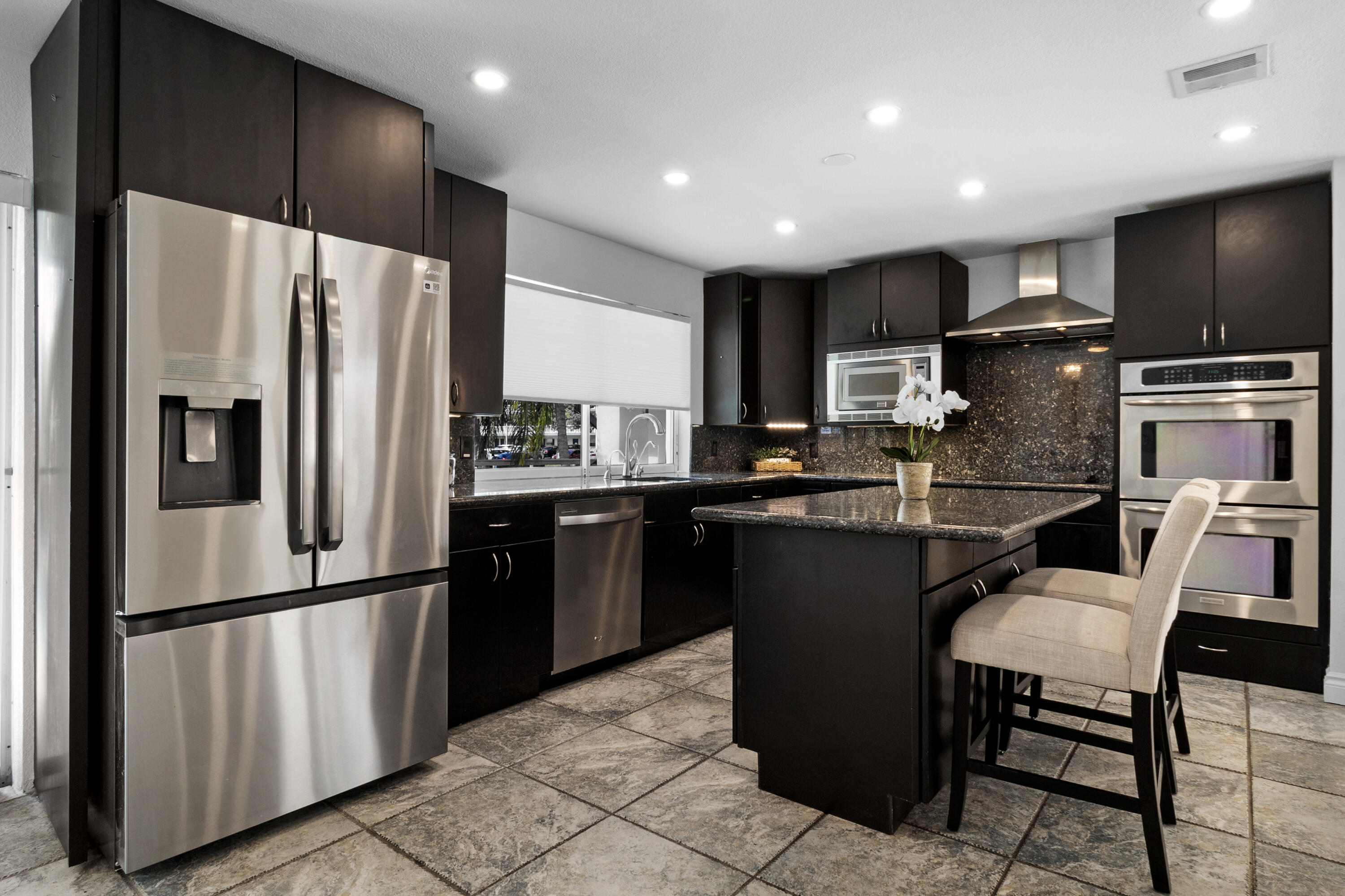 CORAL RIDGE ISLES - Residential