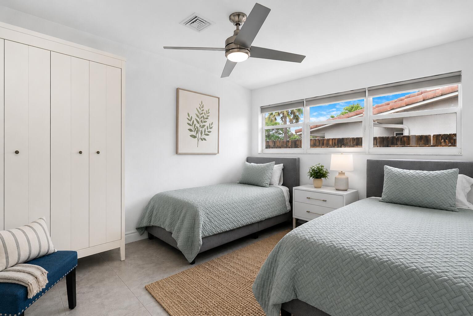 CORAL RIDGE ISLES - Residential