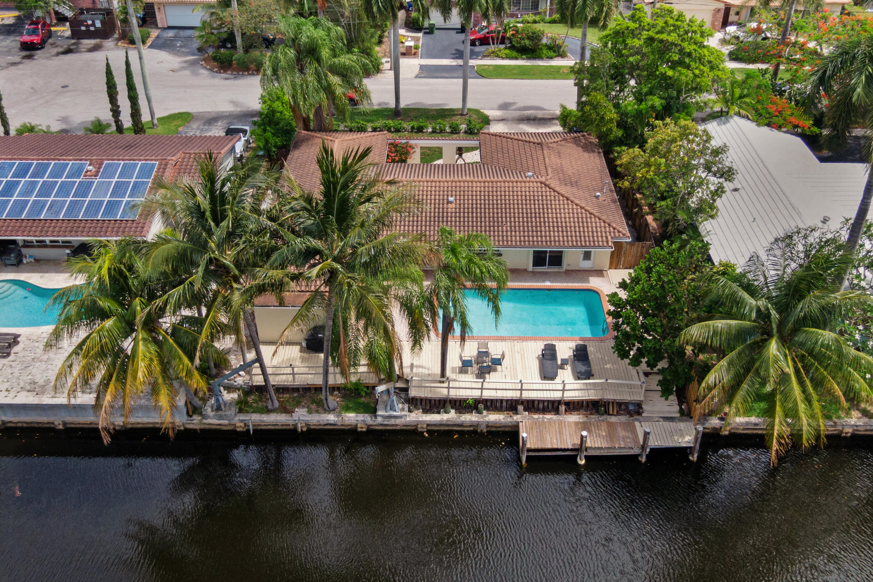 CORAL RIDGE ISLES - Residential