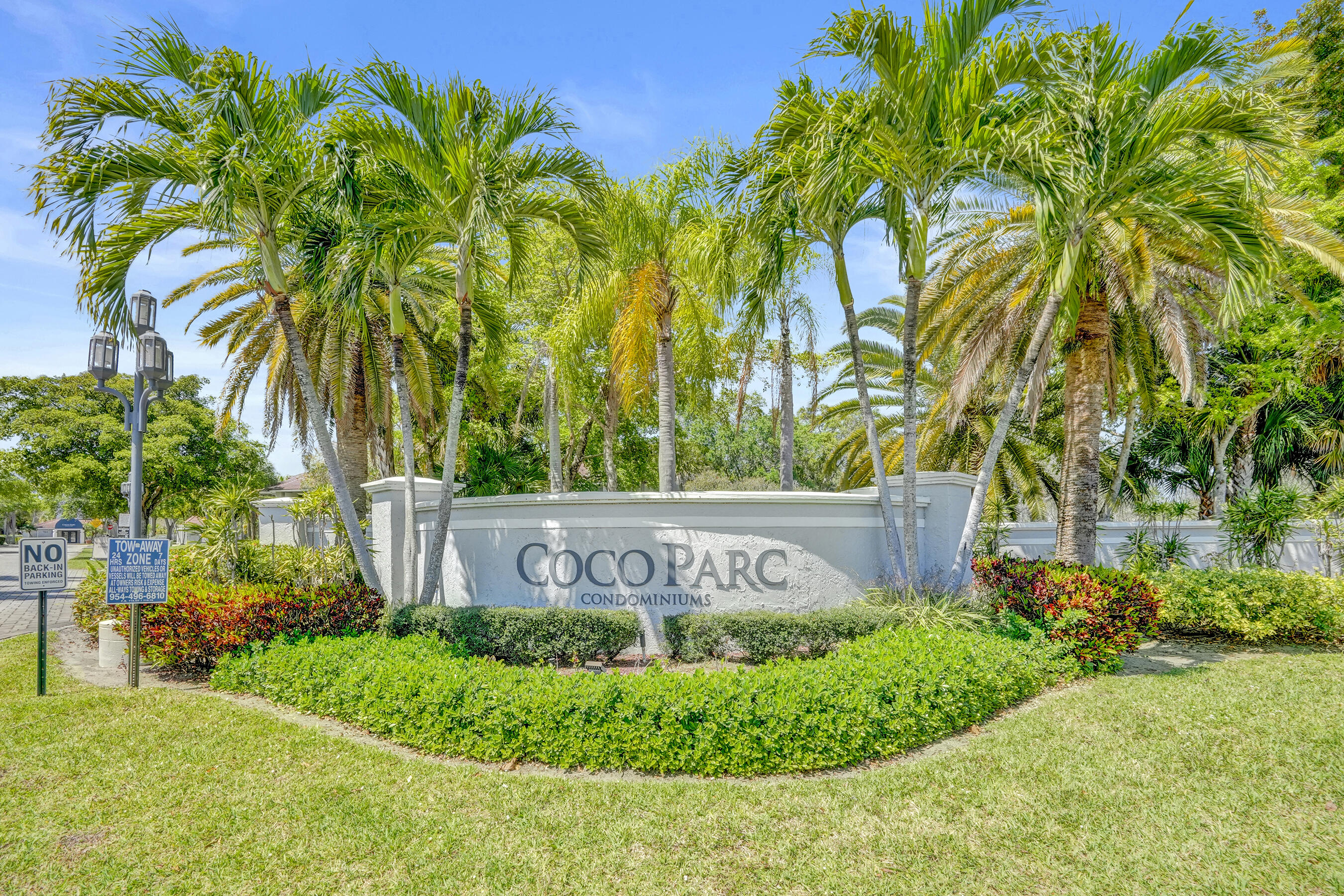 COCO PARC CONDO - Residential