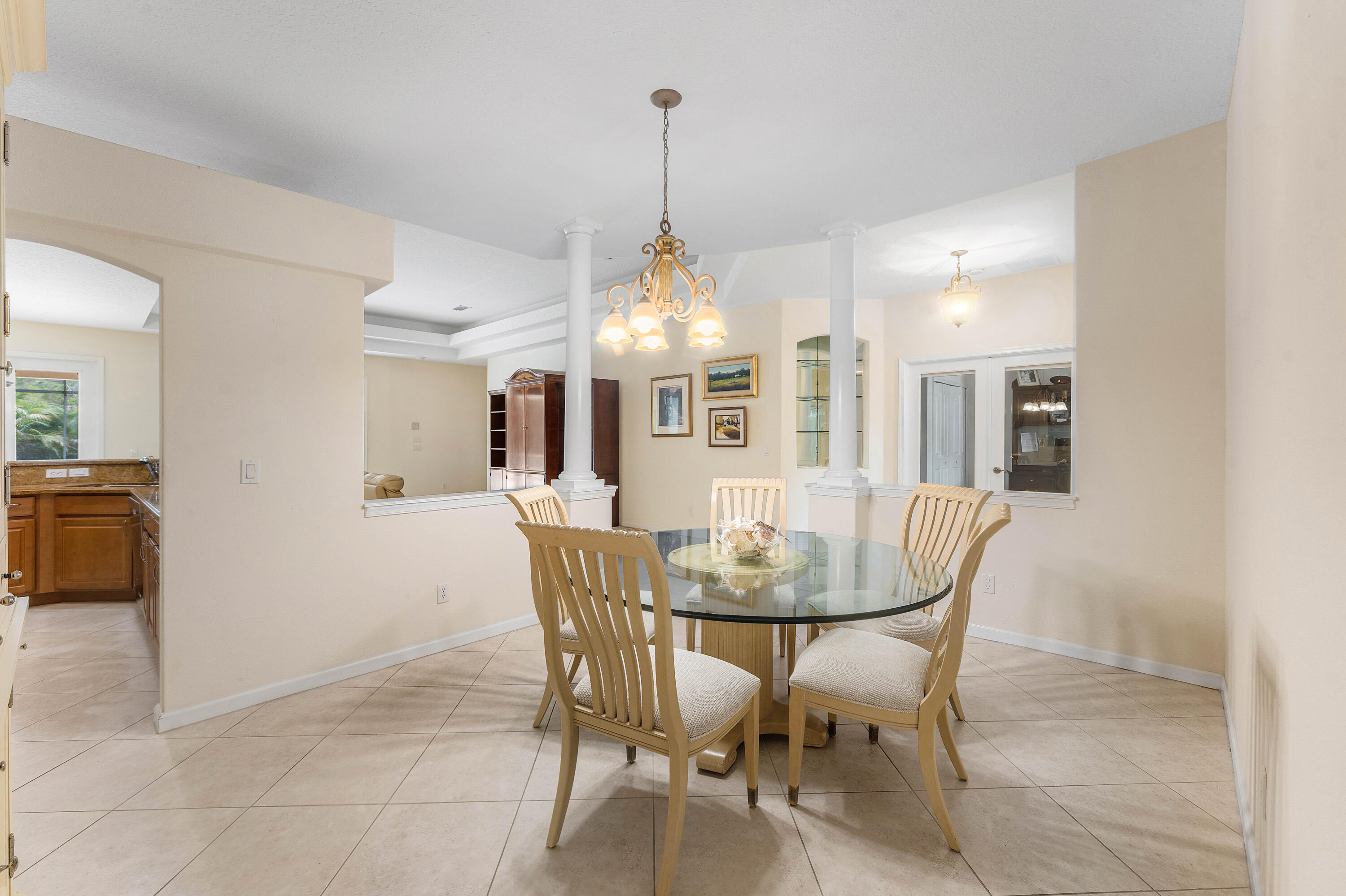 JENSEN BEACH COUNTRY CLUB - Residential