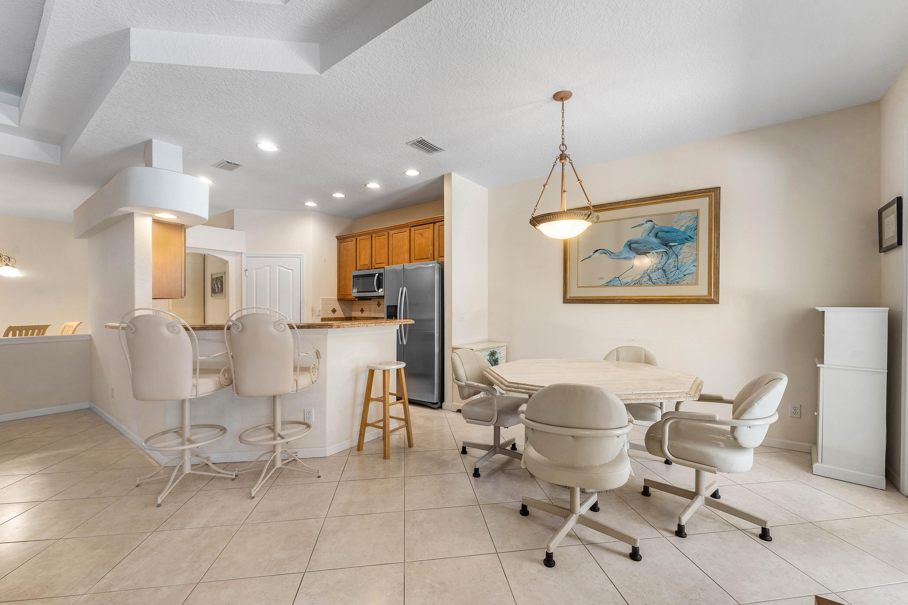 JENSEN BEACH COUNTRY CLUB - Residential