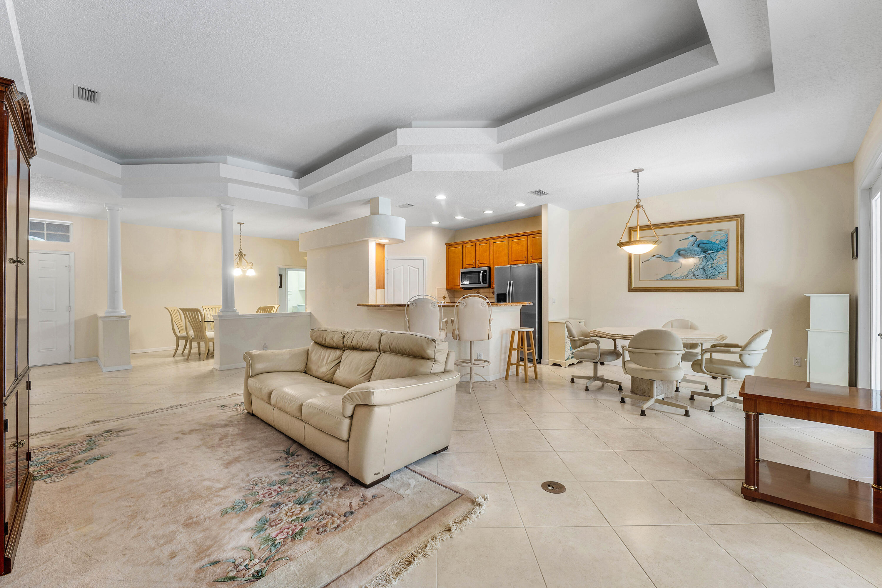 JENSEN BEACH COUNTRY CLUB - Residential